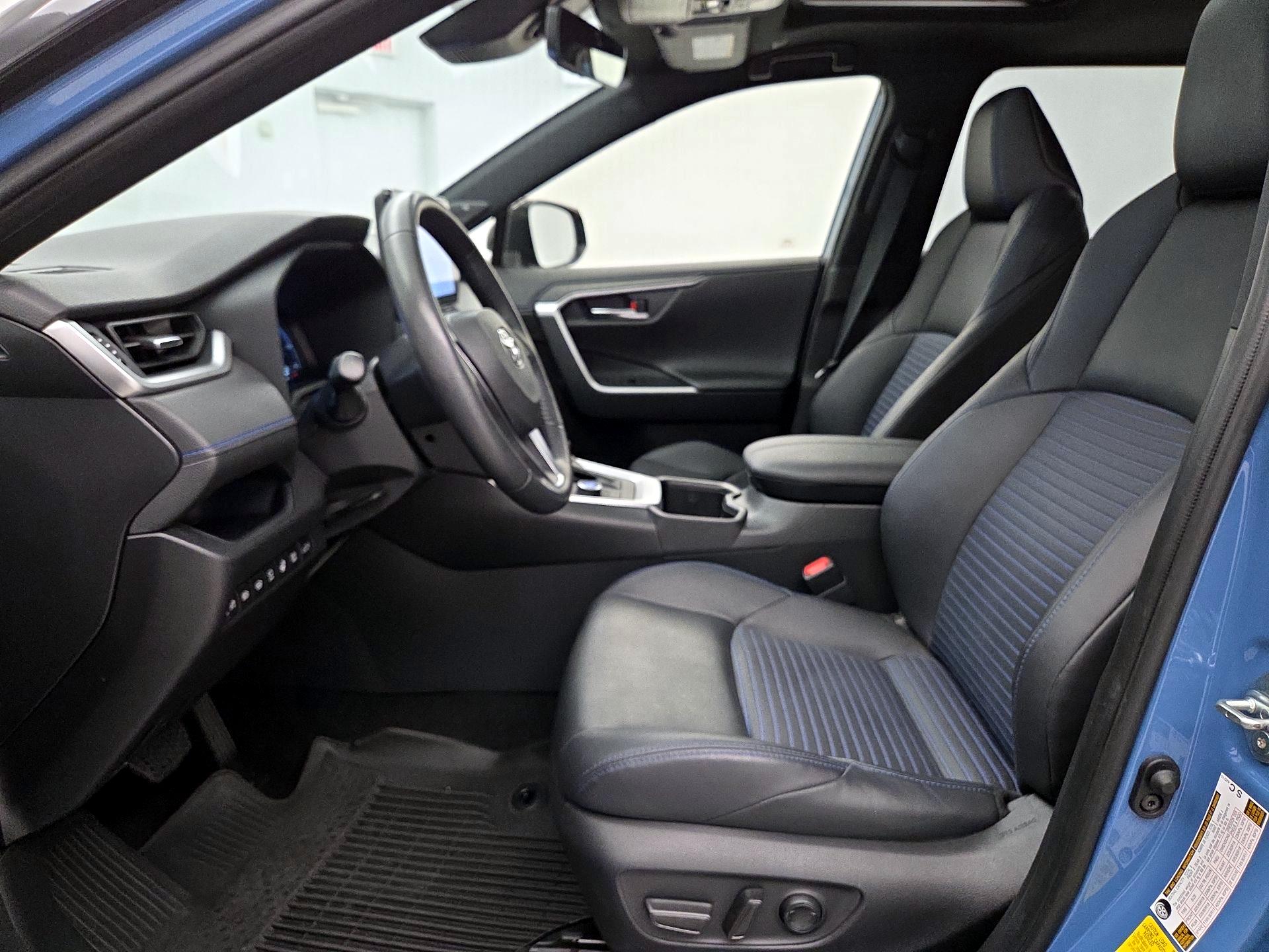 Thumbnail: 2024 Toyota RAV4 - 11