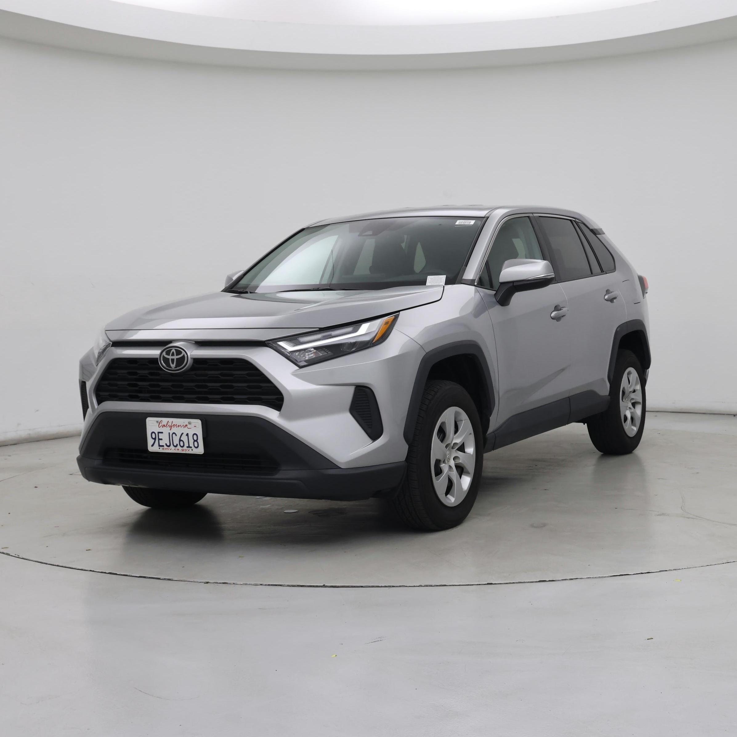 Thumbnail: 2023 Toyota RAV4 - 4