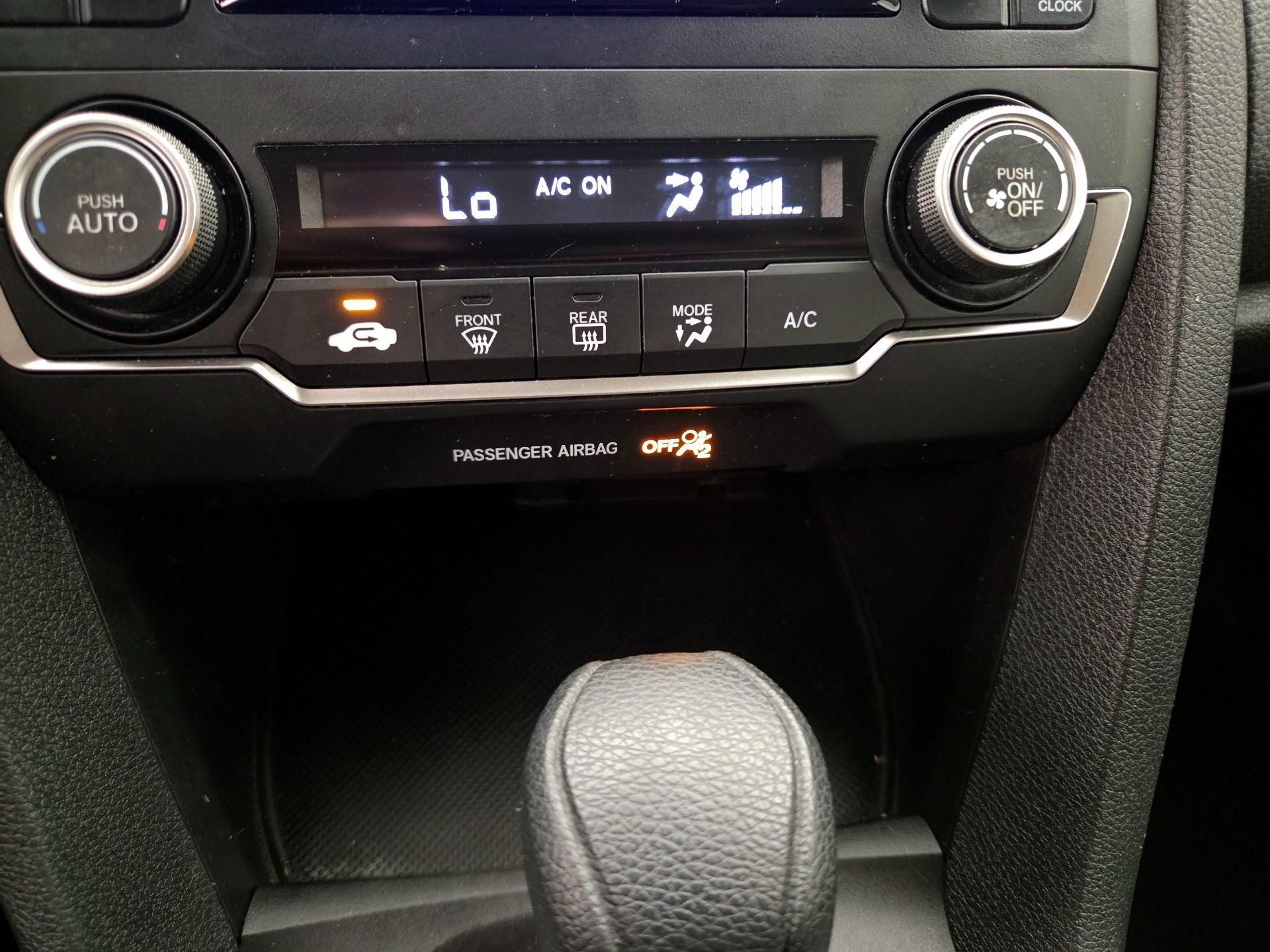 Thumbnail: 2019 Honda Civic - 16