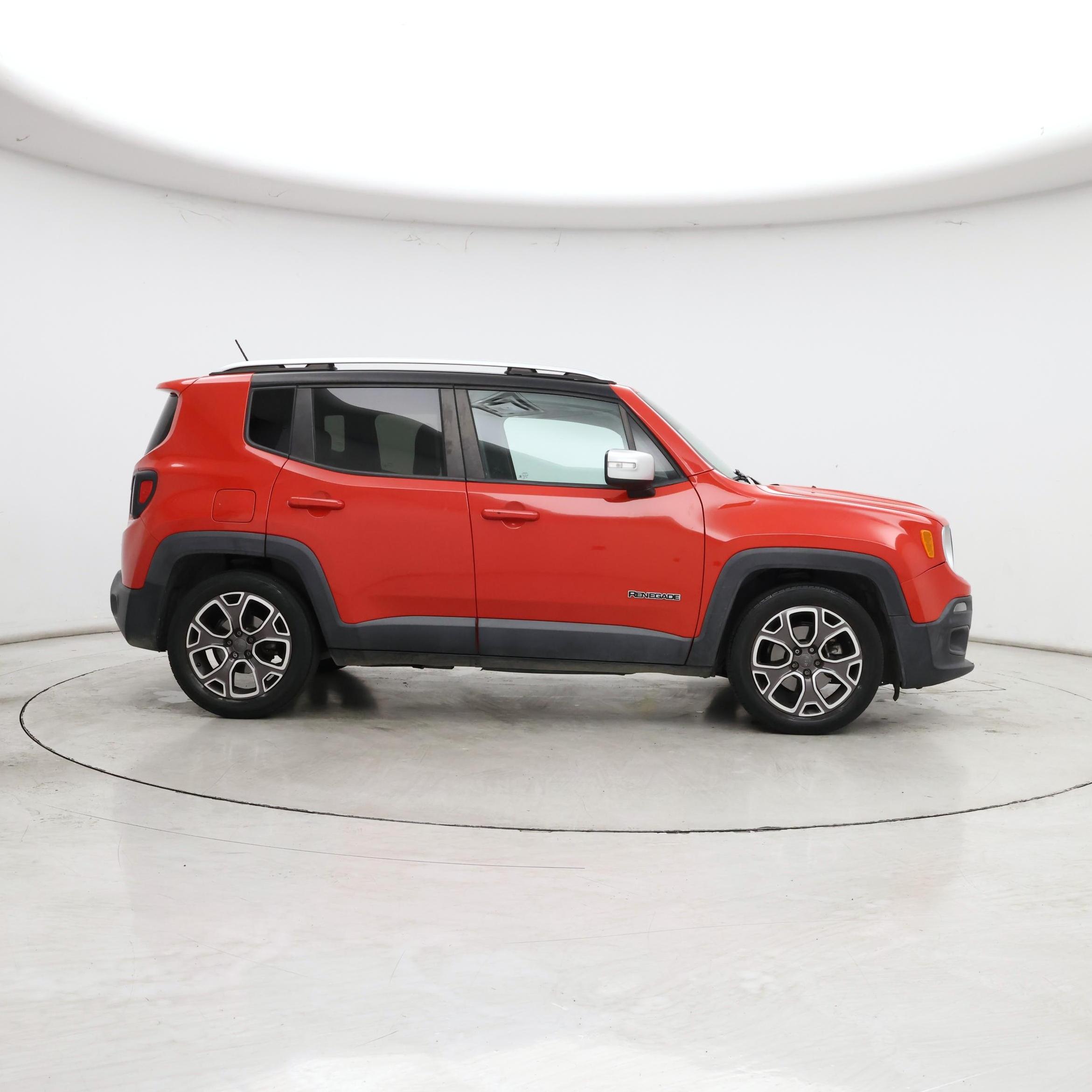Thumbnail: 2015 Jeep Renegade - 7