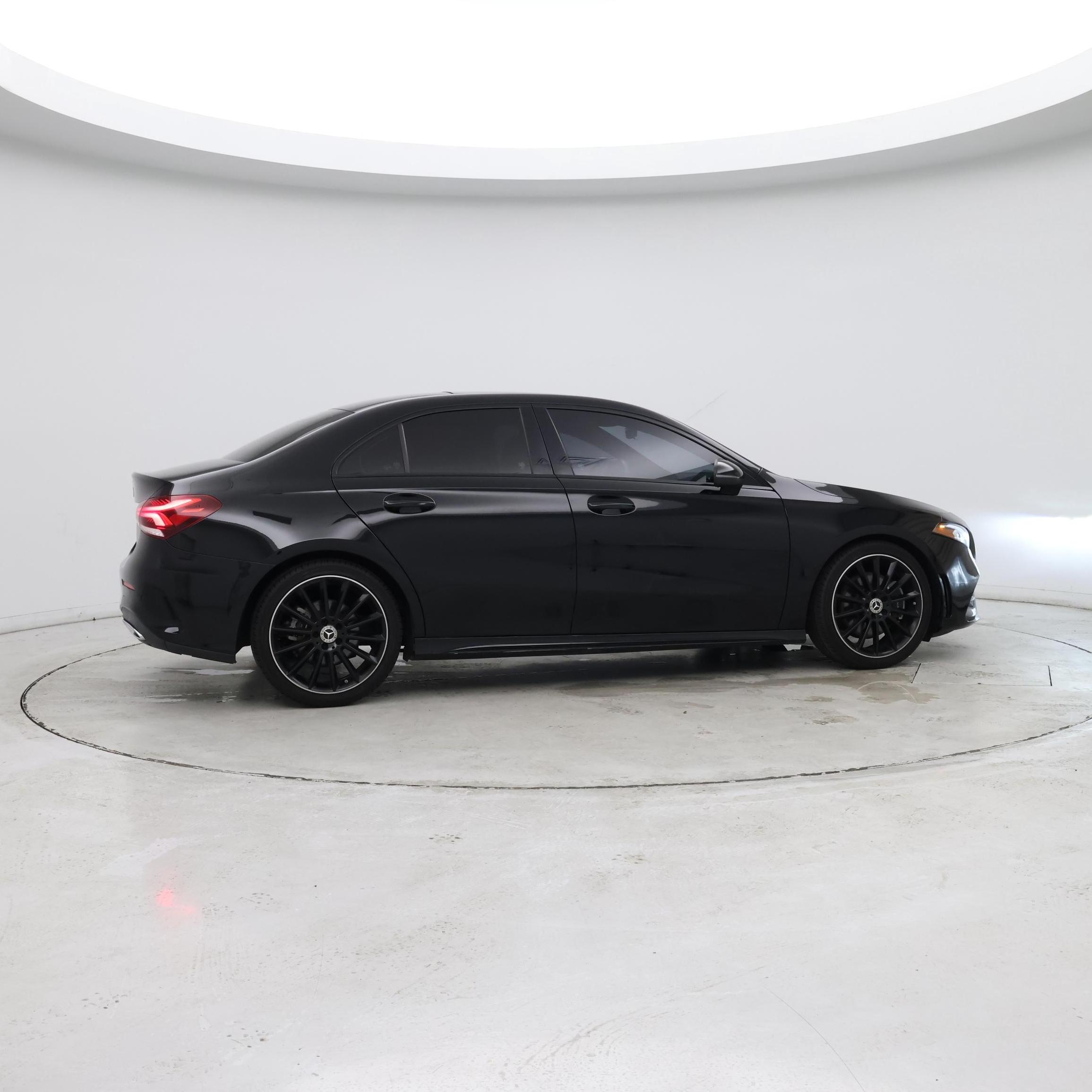Thumbnail: 2020 Mercedes-Benz A-Class - 8