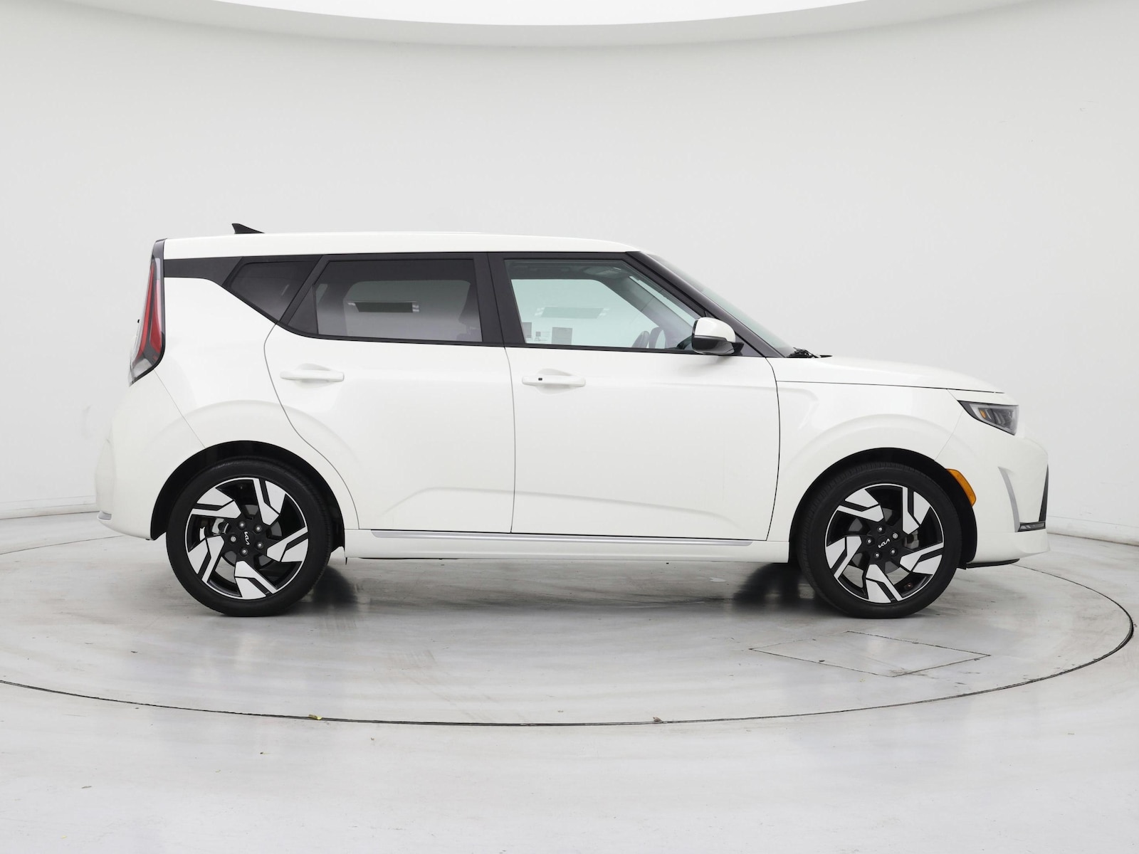 2023 Kia Soul GT-Line - Photo 8
