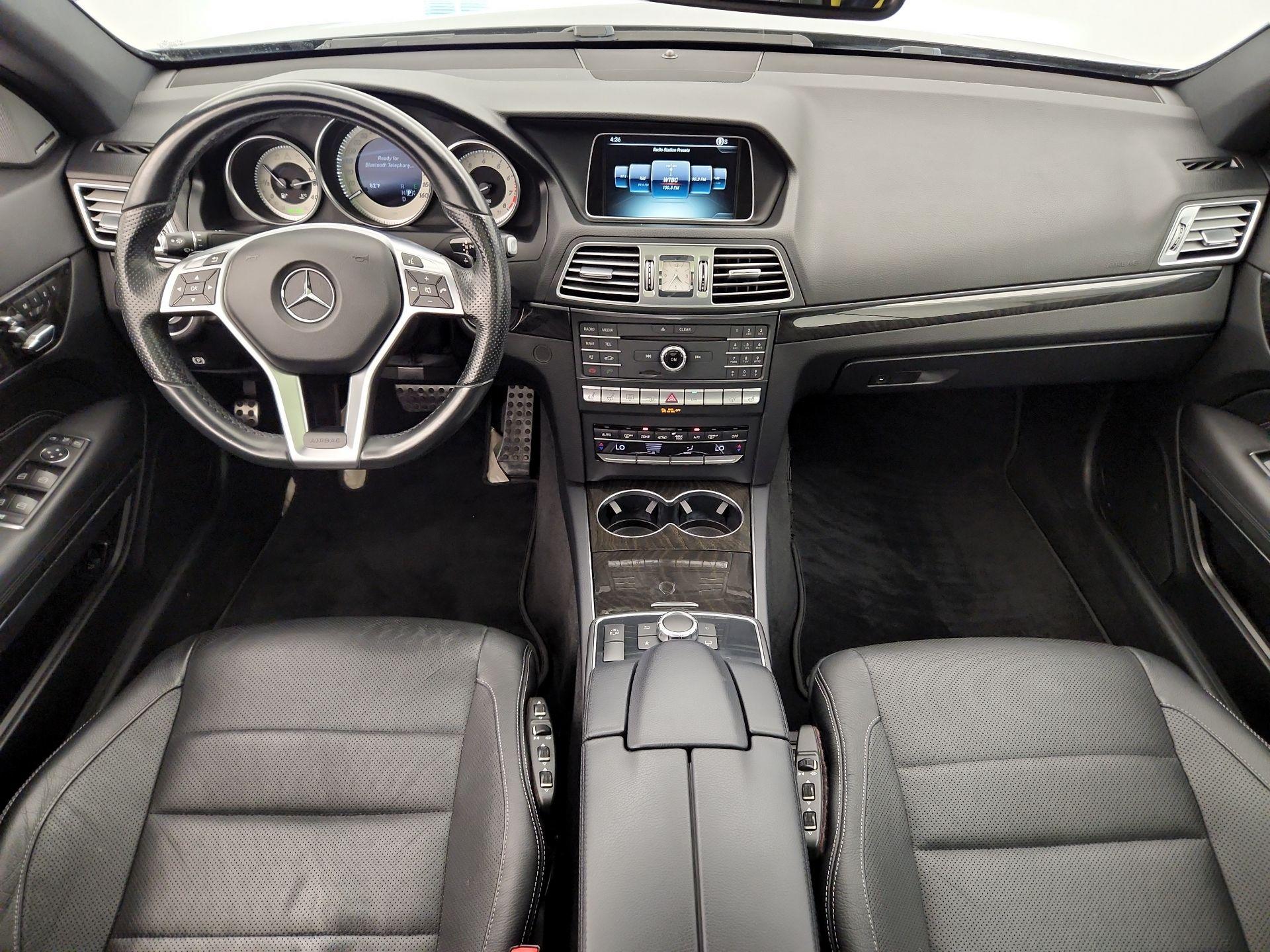 Thumbnail: 2016 Mercedes-Benz E-Class - 9