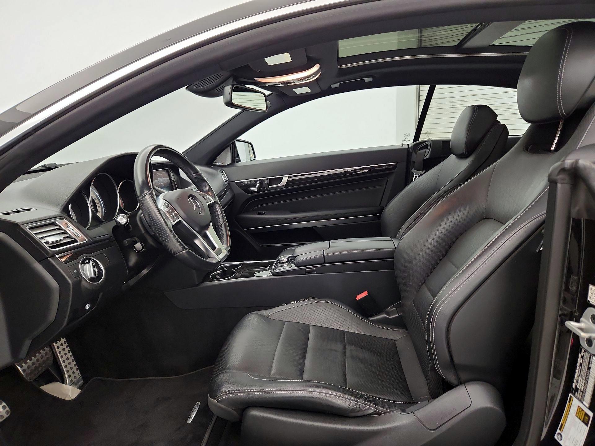 Thumbnail: 2016 Mercedes-Benz E-Class - 11