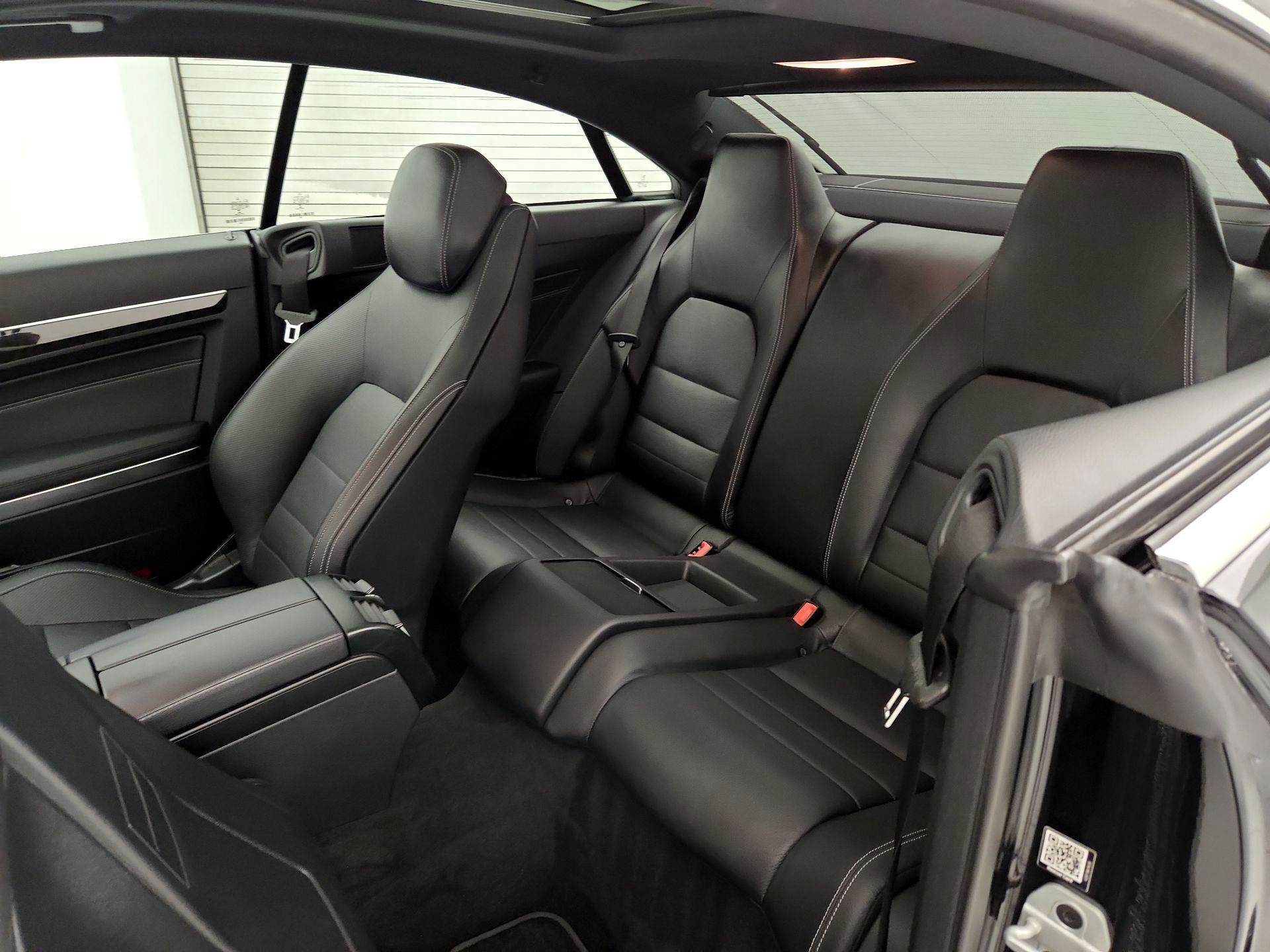 Thumbnail: 2016 Mercedes-Benz E-Class - 20