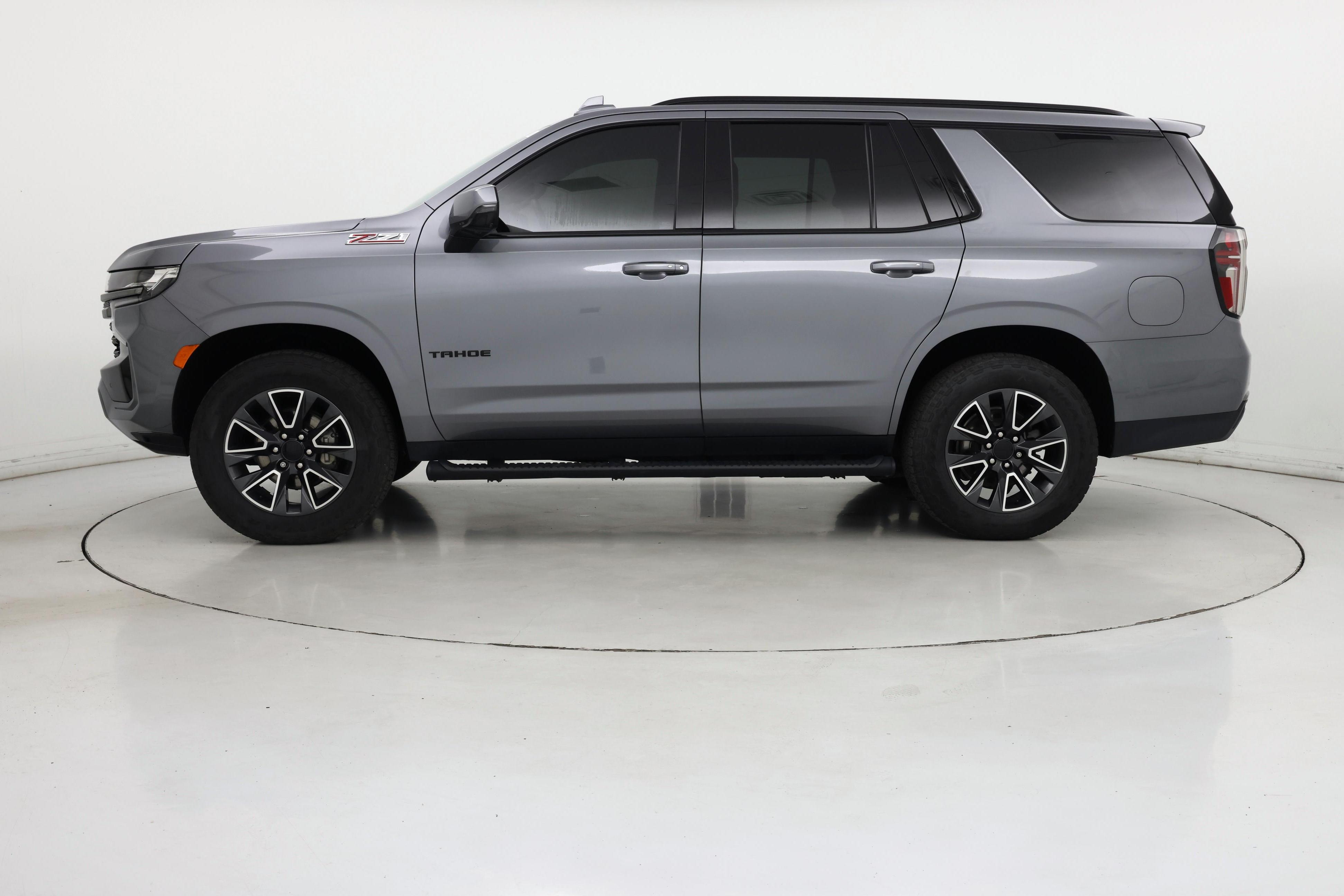 Thumbnail: 2021 Chevrolet Tahoe - 3