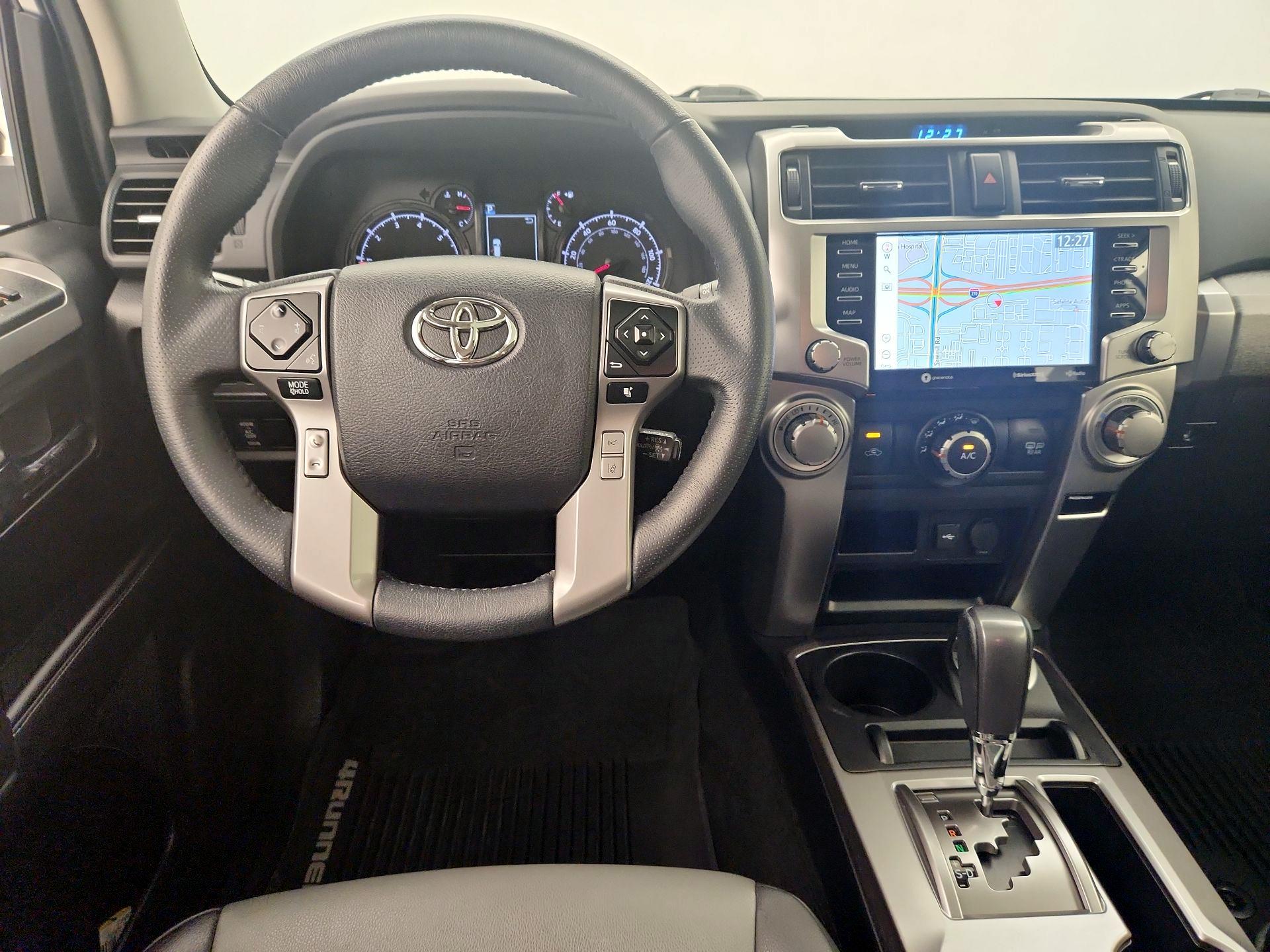 Thumbnail: 2020 Toyota 4Runner - 10