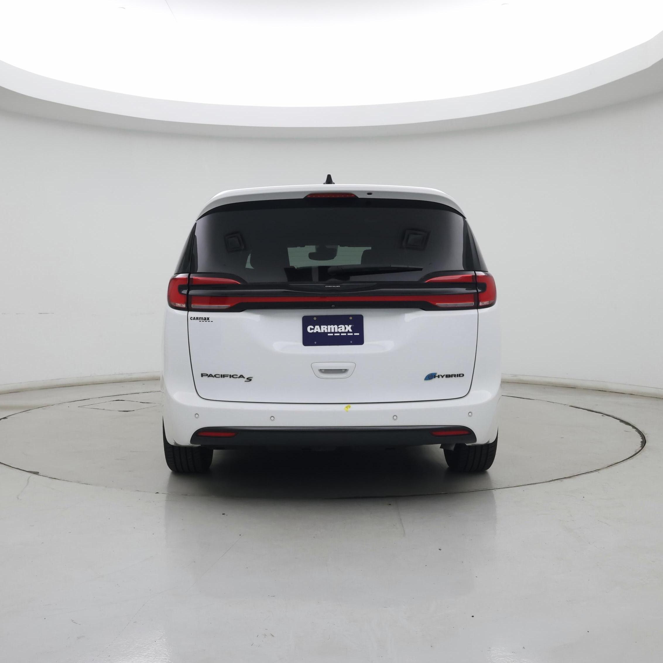 Thumbnail: 2023 Chrysler Pacifica - 8