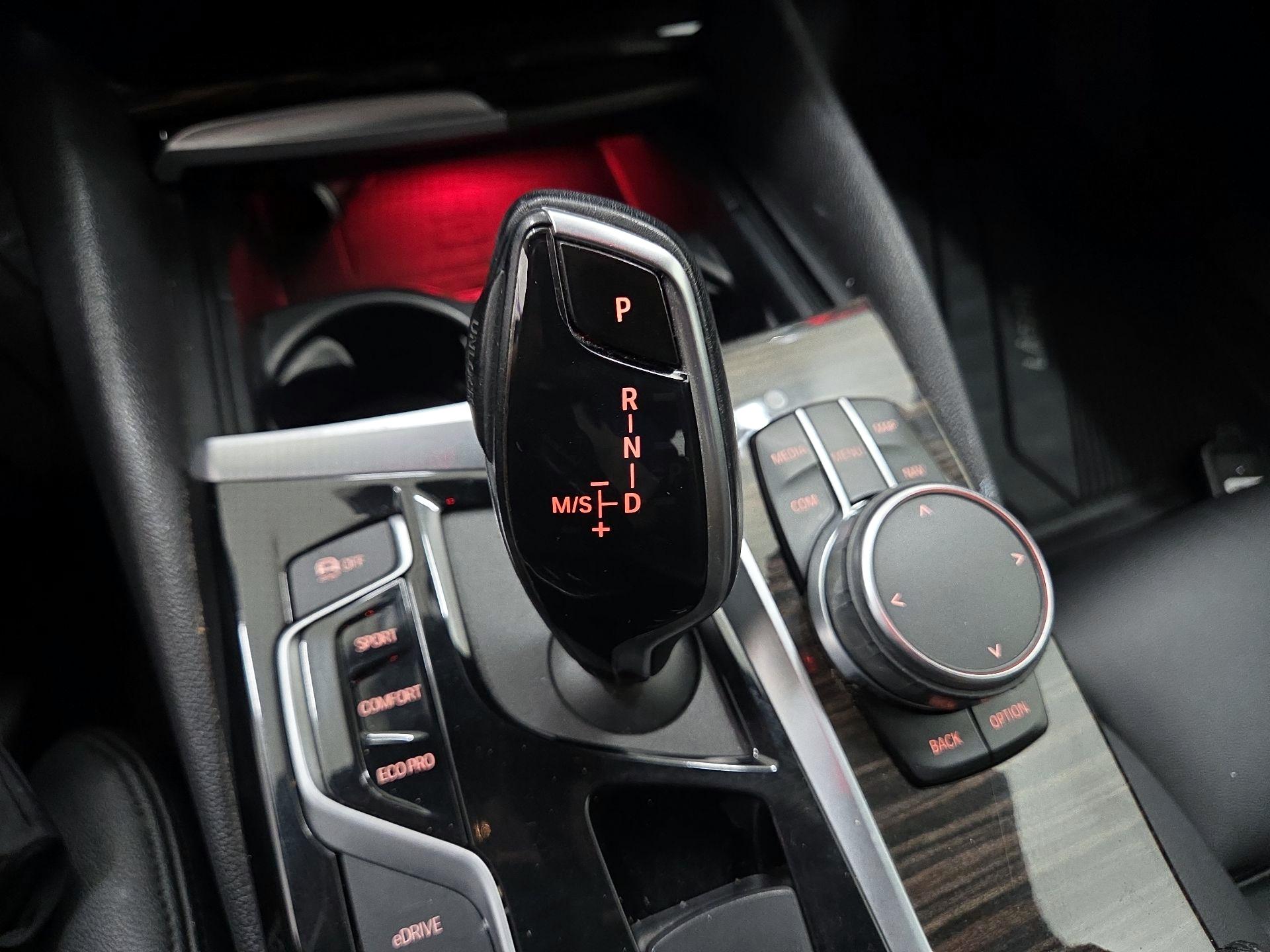 Thumbnail: 2019 BMW 5 Series - 18
