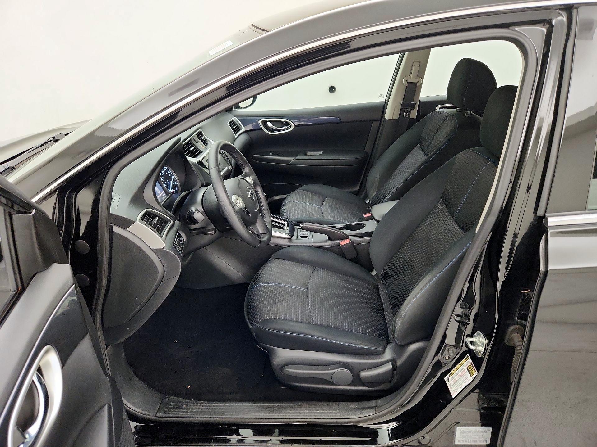 Thumbnail: 2019 Nissan Sentra - 11