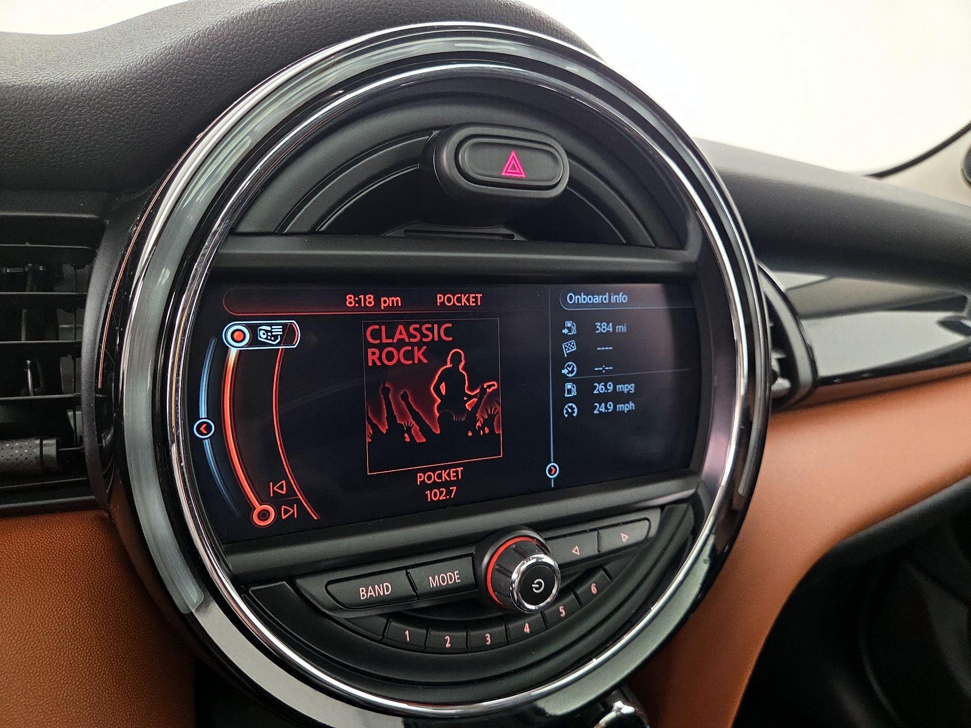 Thumbnail: 2017 MINI Cooper Hardtop - 16