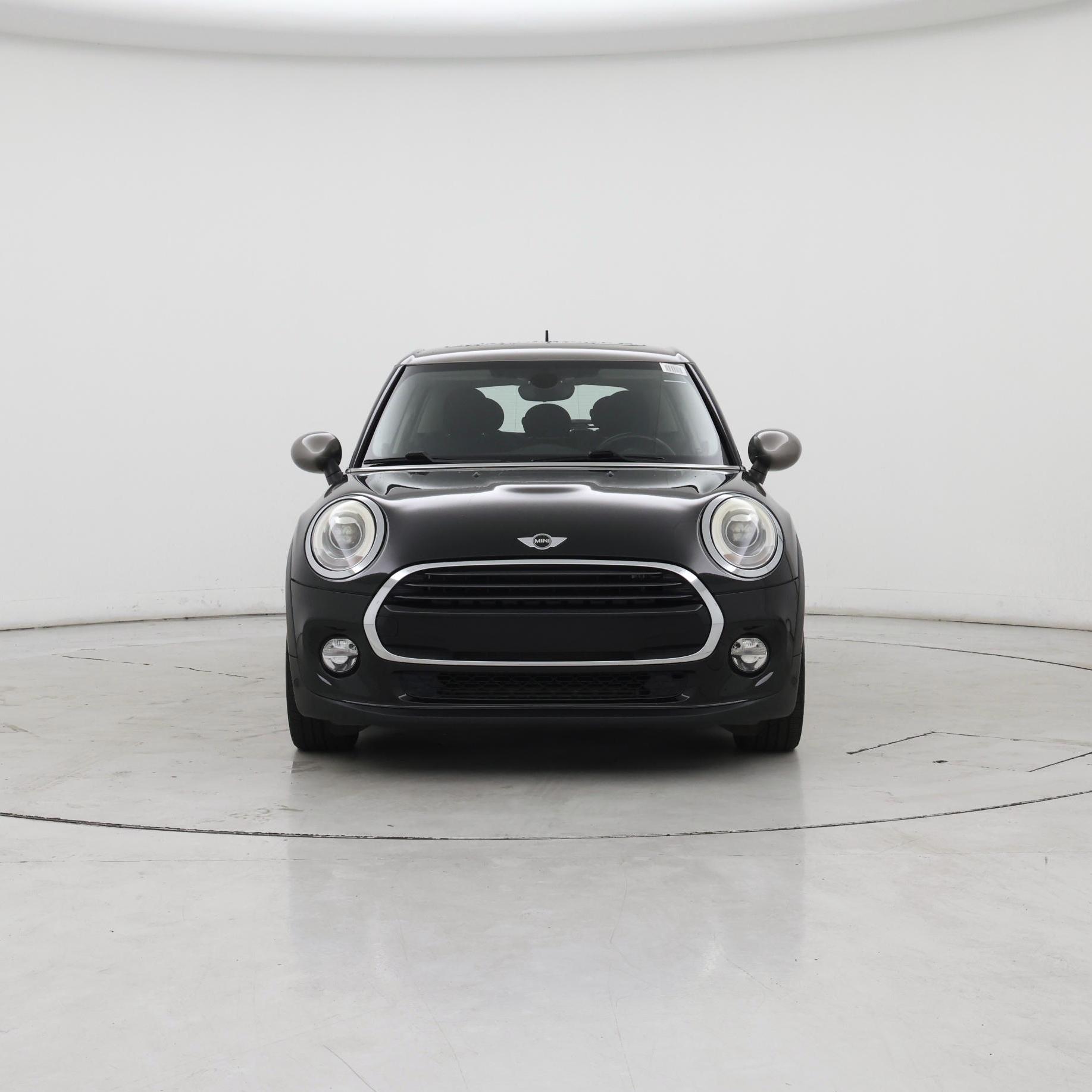 Thumbnail: 2017 MINI Cooper Hardtop - 5