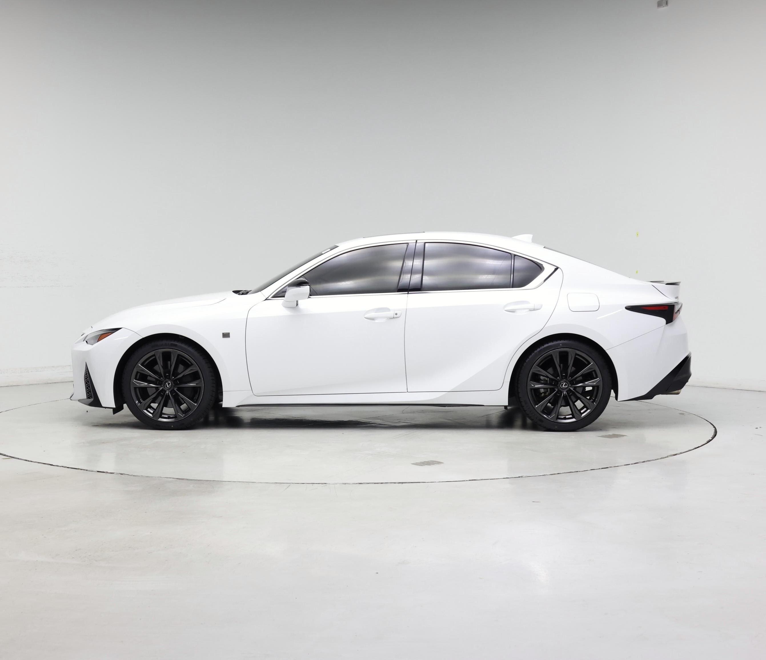Thumbnail: 2024 Lexus IS - 3