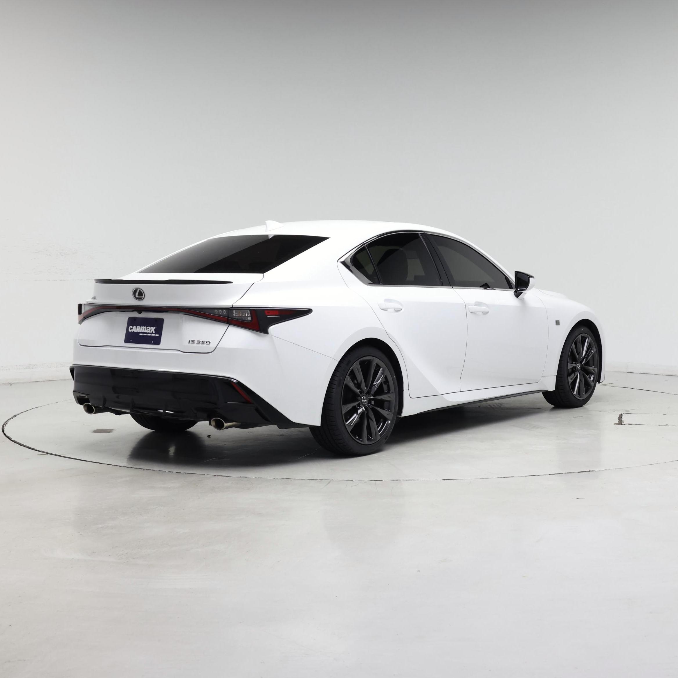 Thumbnail: 2024 Lexus IS - 8