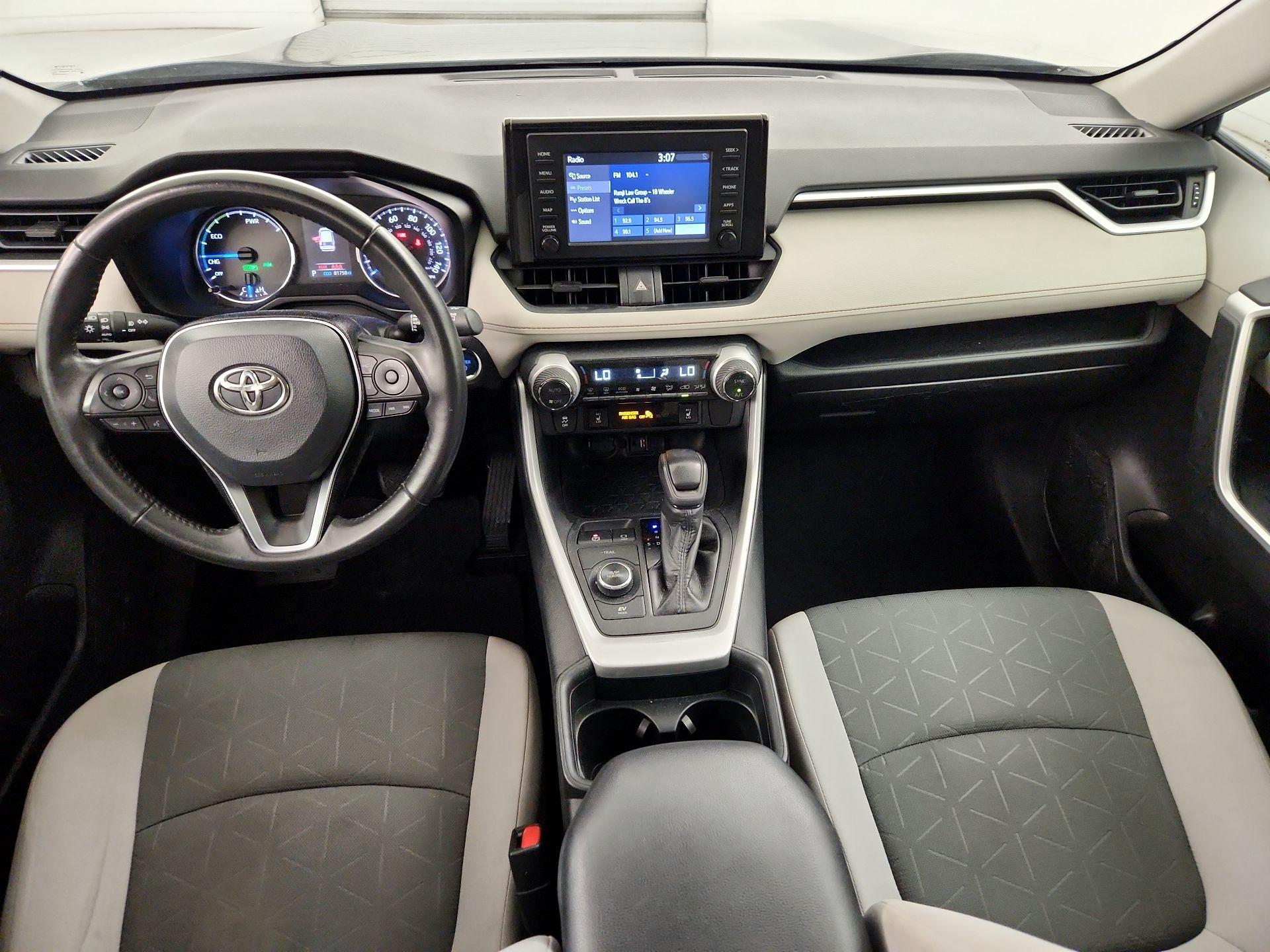 Thumbnail: 2019 Toyota RAV4 - 9