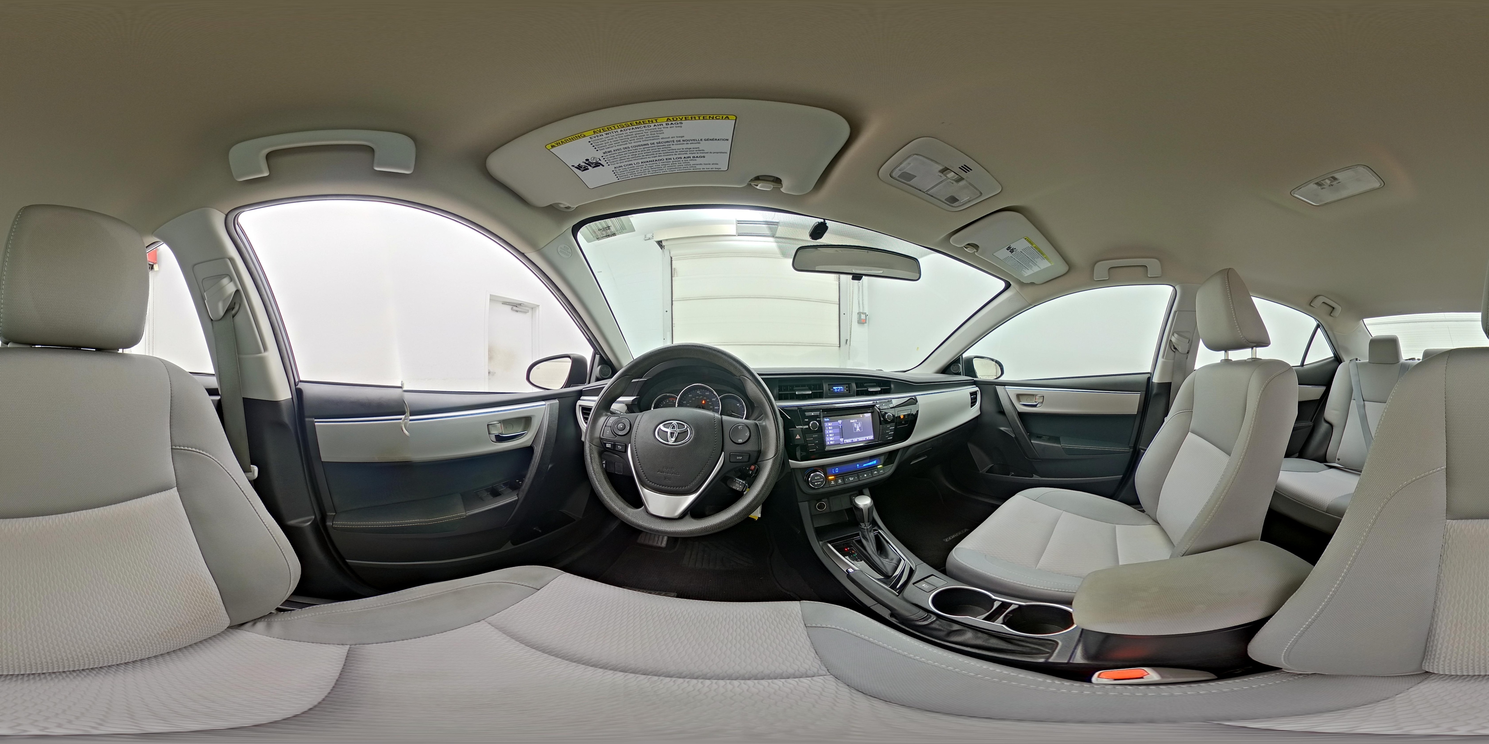 2015 Toyota Corolla LE - Photo 26