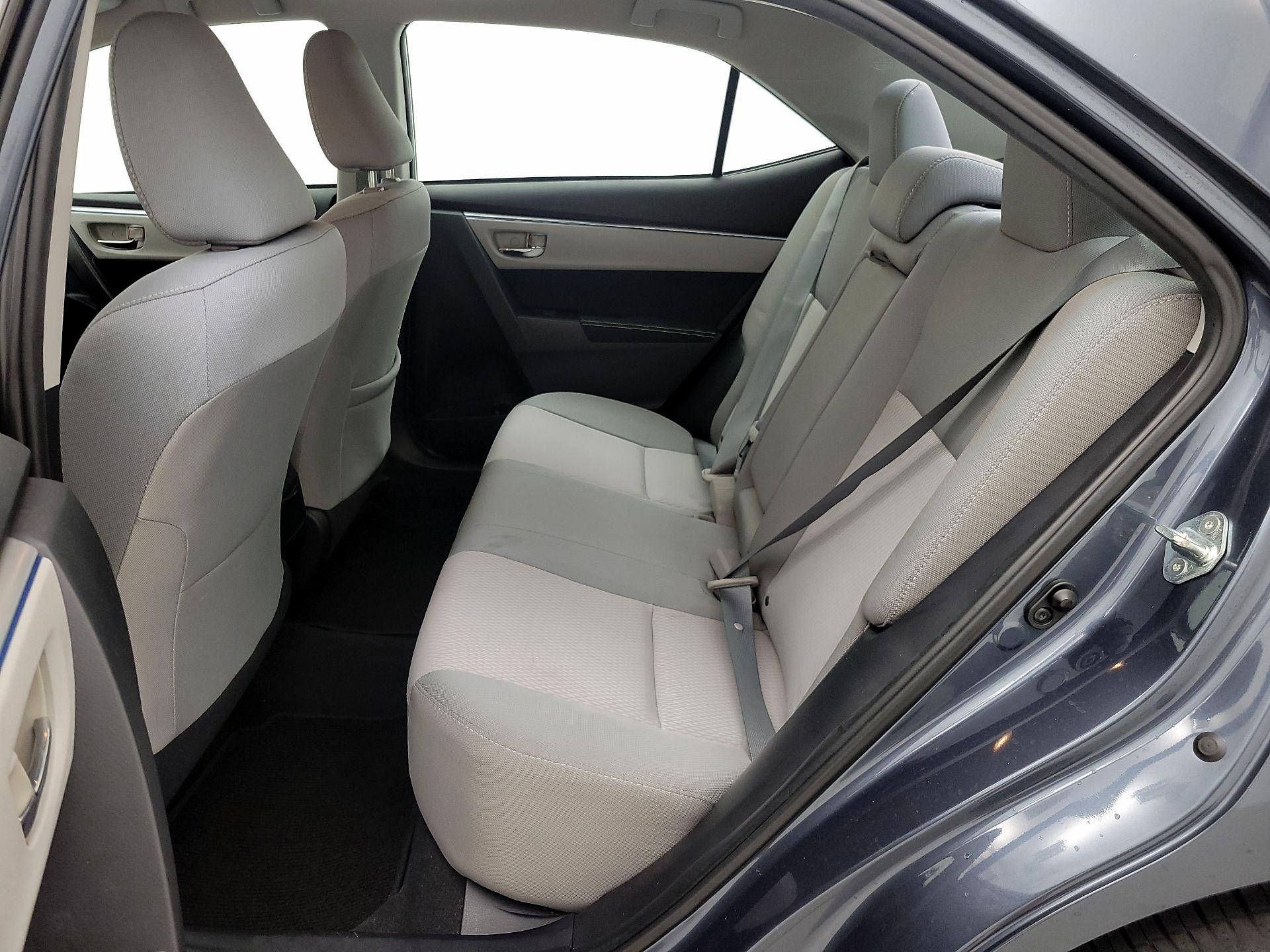 Thumbnail: 2015 Toyota Corolla - 19