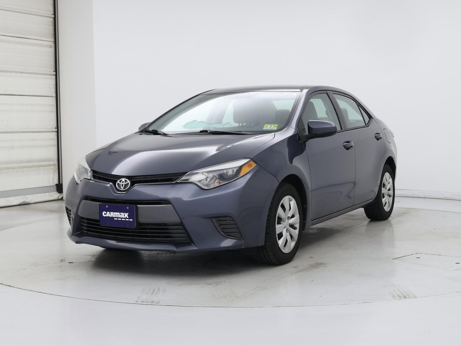 2015 Toyota Corolla LE - Photo 5