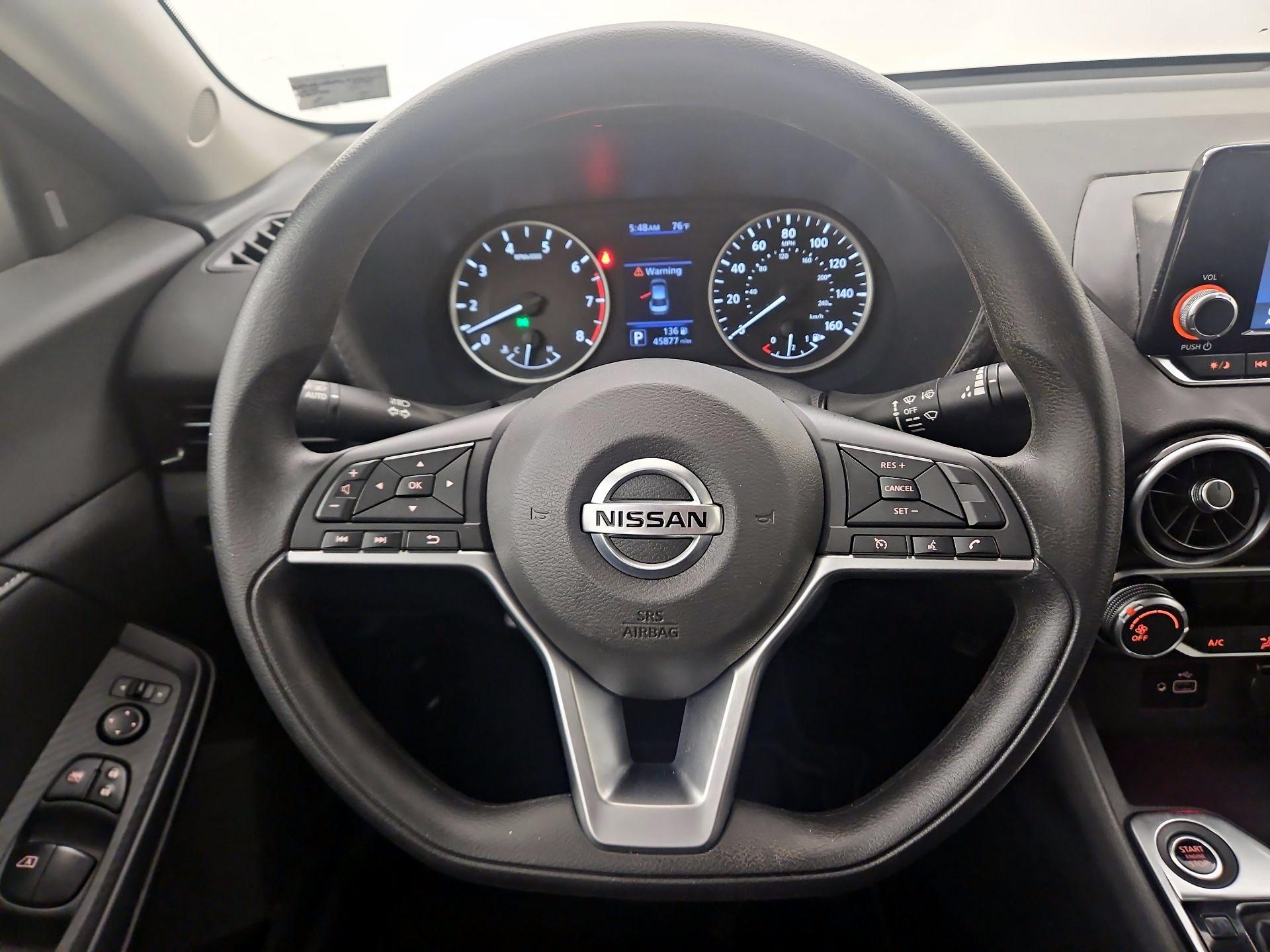 Thumbnail: 2020 Nissan Sentra - 10