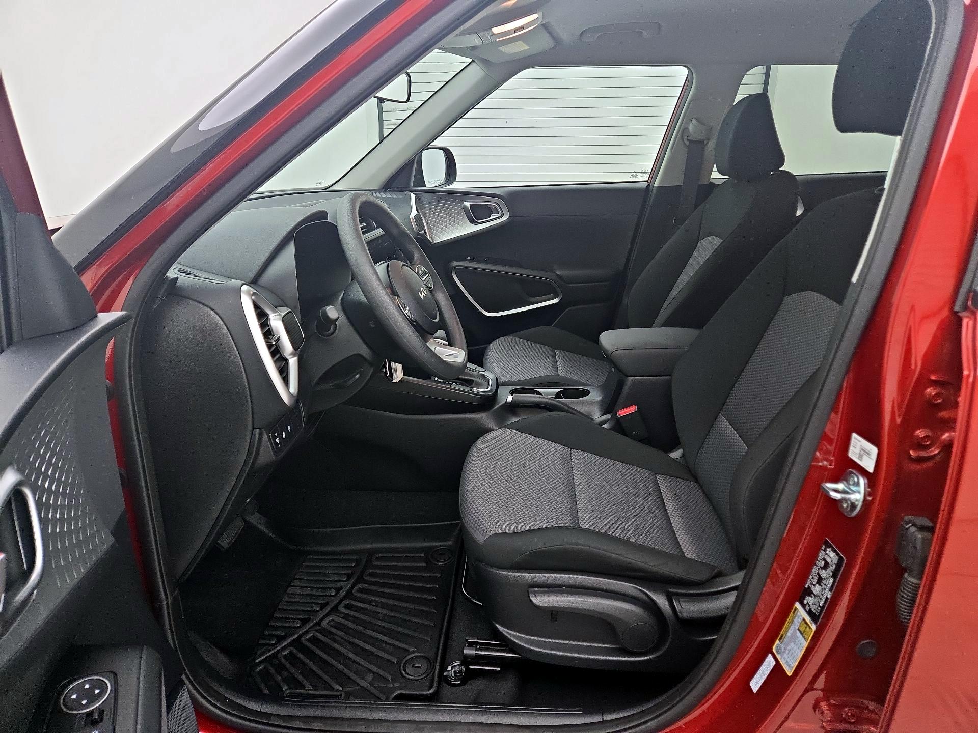 Thumbnail: 2025 Kia Soul - 11
