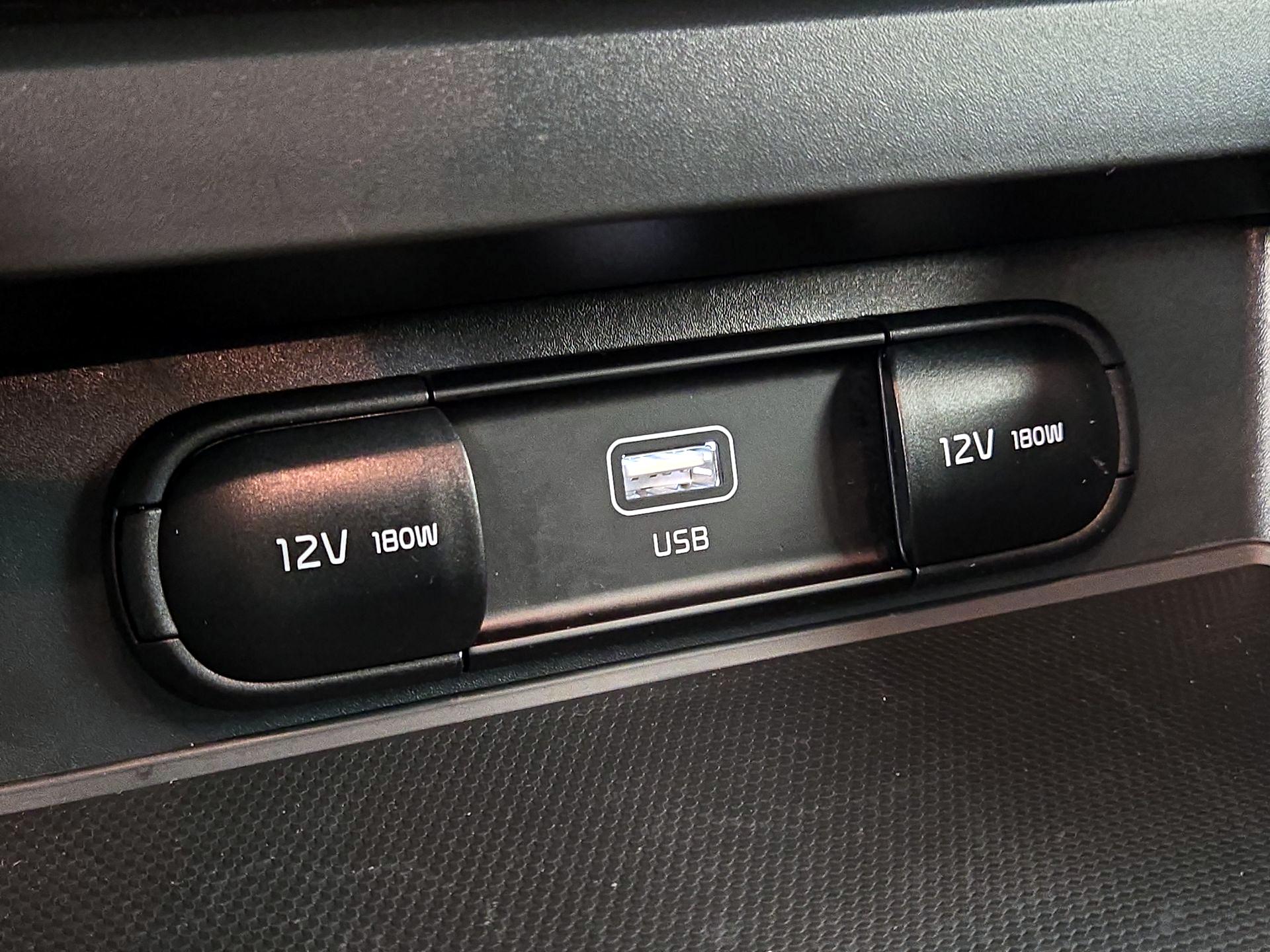 Thumbnail: 2025 Kia Soul - 18