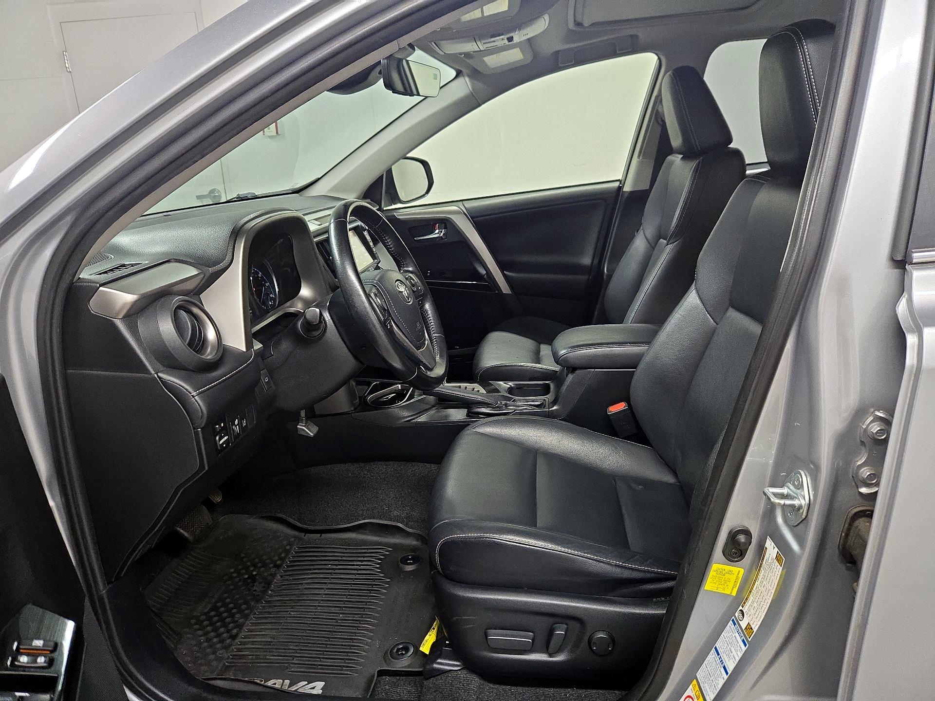 Thumbnail: 2017 Toyota RAV4 - 11