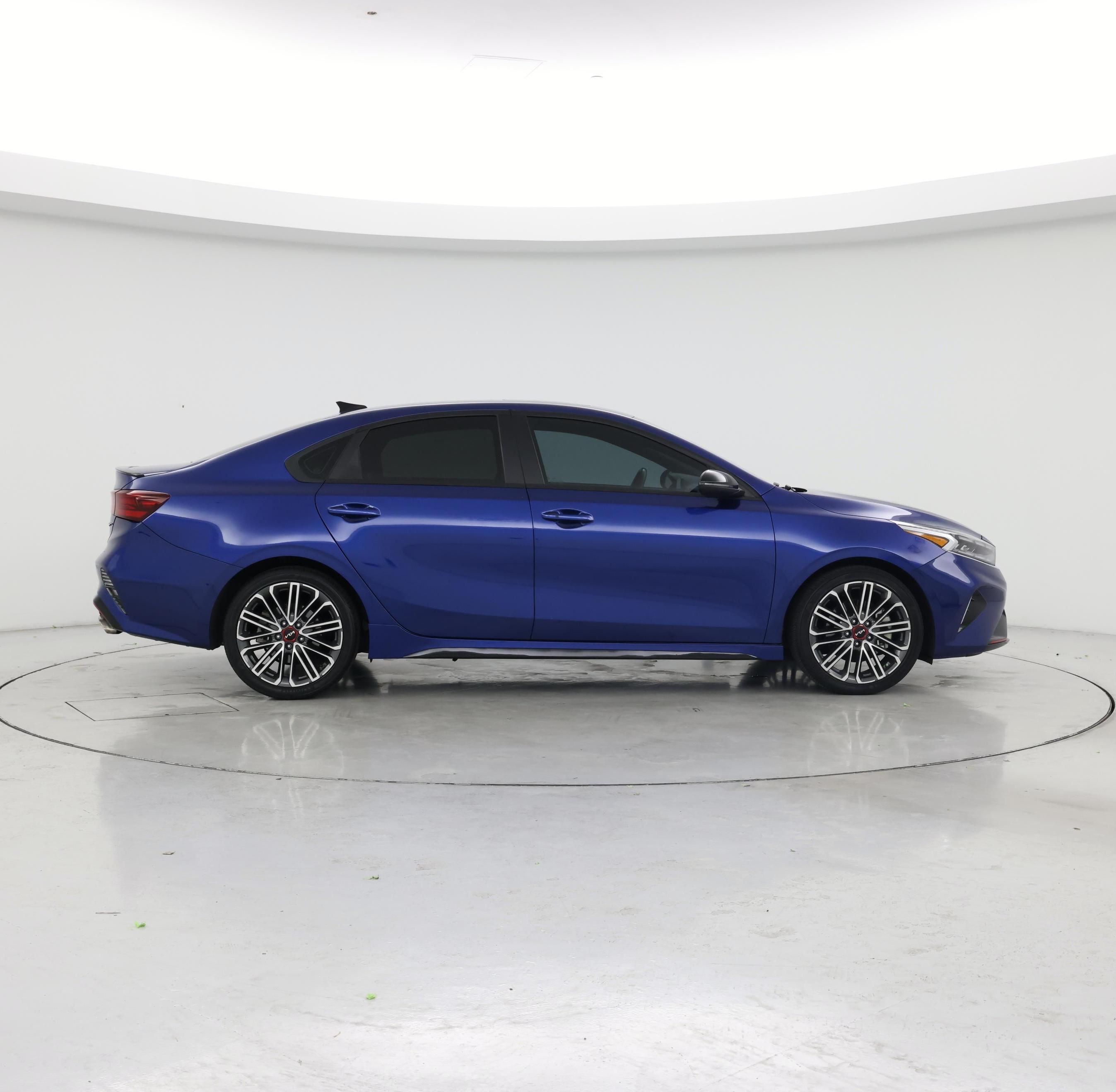 Thumbnail: 2024 Kia Forte - 7