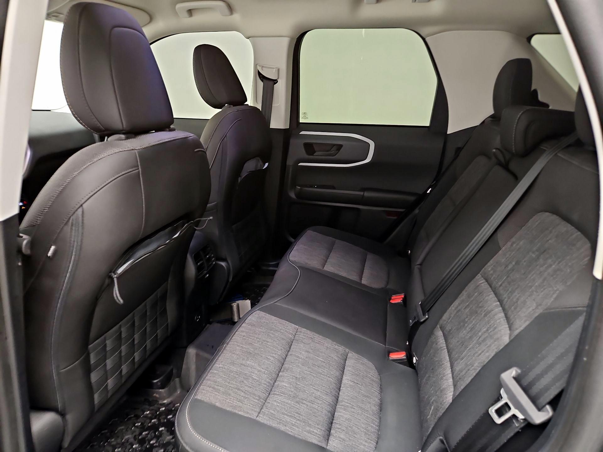 Thumbnail: 2021 Ford Bronco Sport - 19