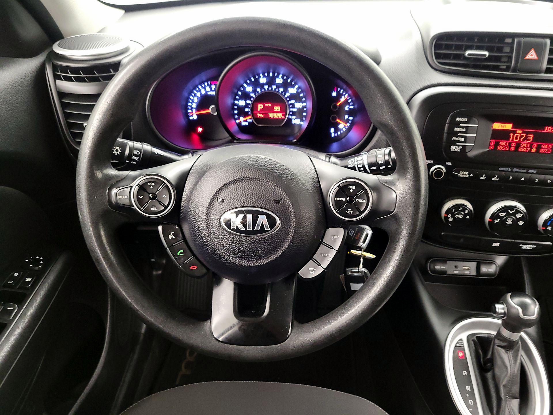 Thumbnail: 2015 Kia Soul - 10