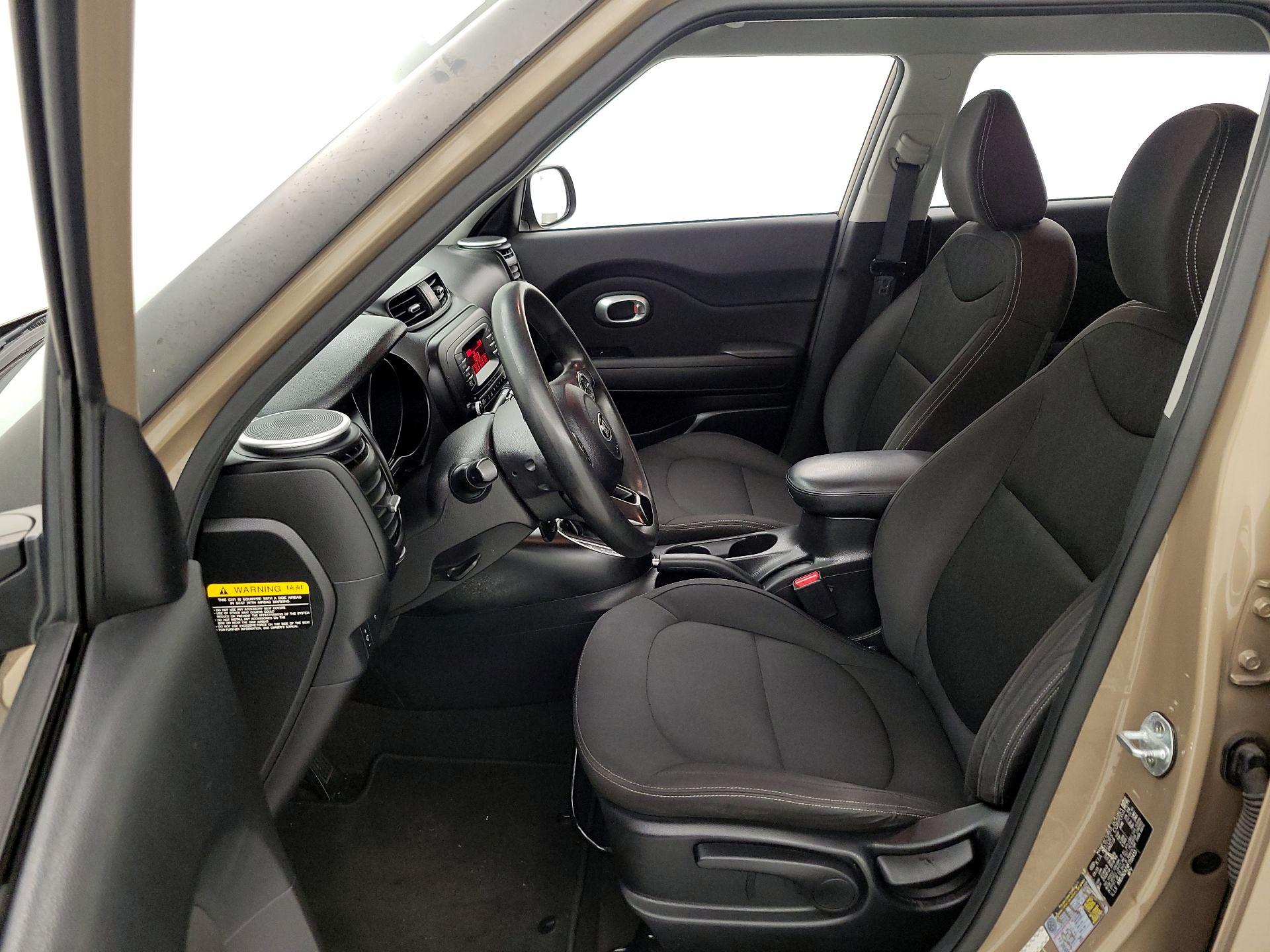 Thumbnail: 2015 Kia Soul - 11