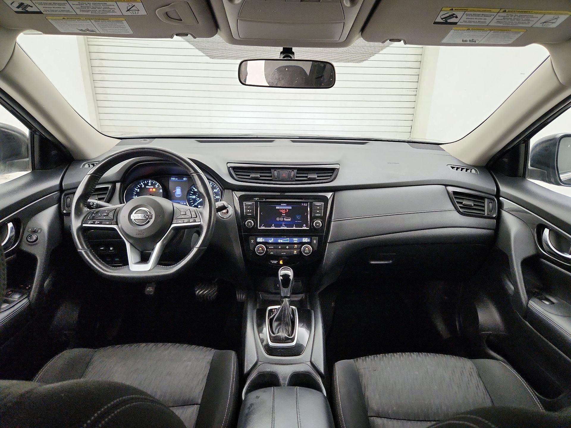 Thumbnail: 2018 Nissan Rogue - 9