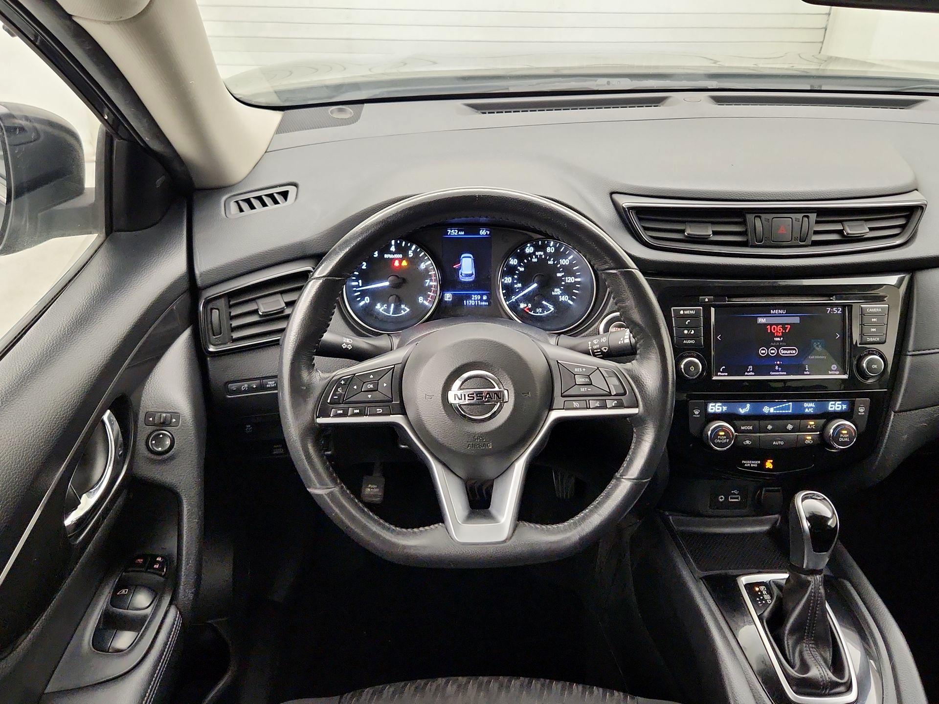 Thumbnail: 2018 Nissan Rogue - 10