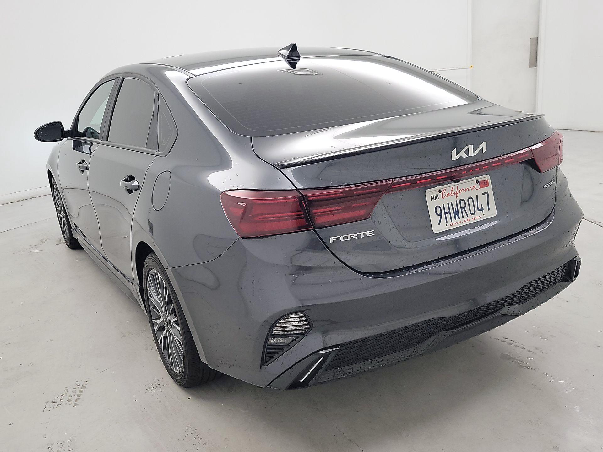 Thumbnail: 2023 Kia Forte - 7