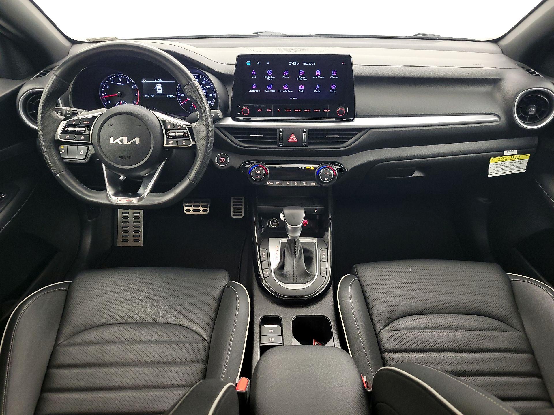 Thumbnail: 2023 Kia Forte - 8