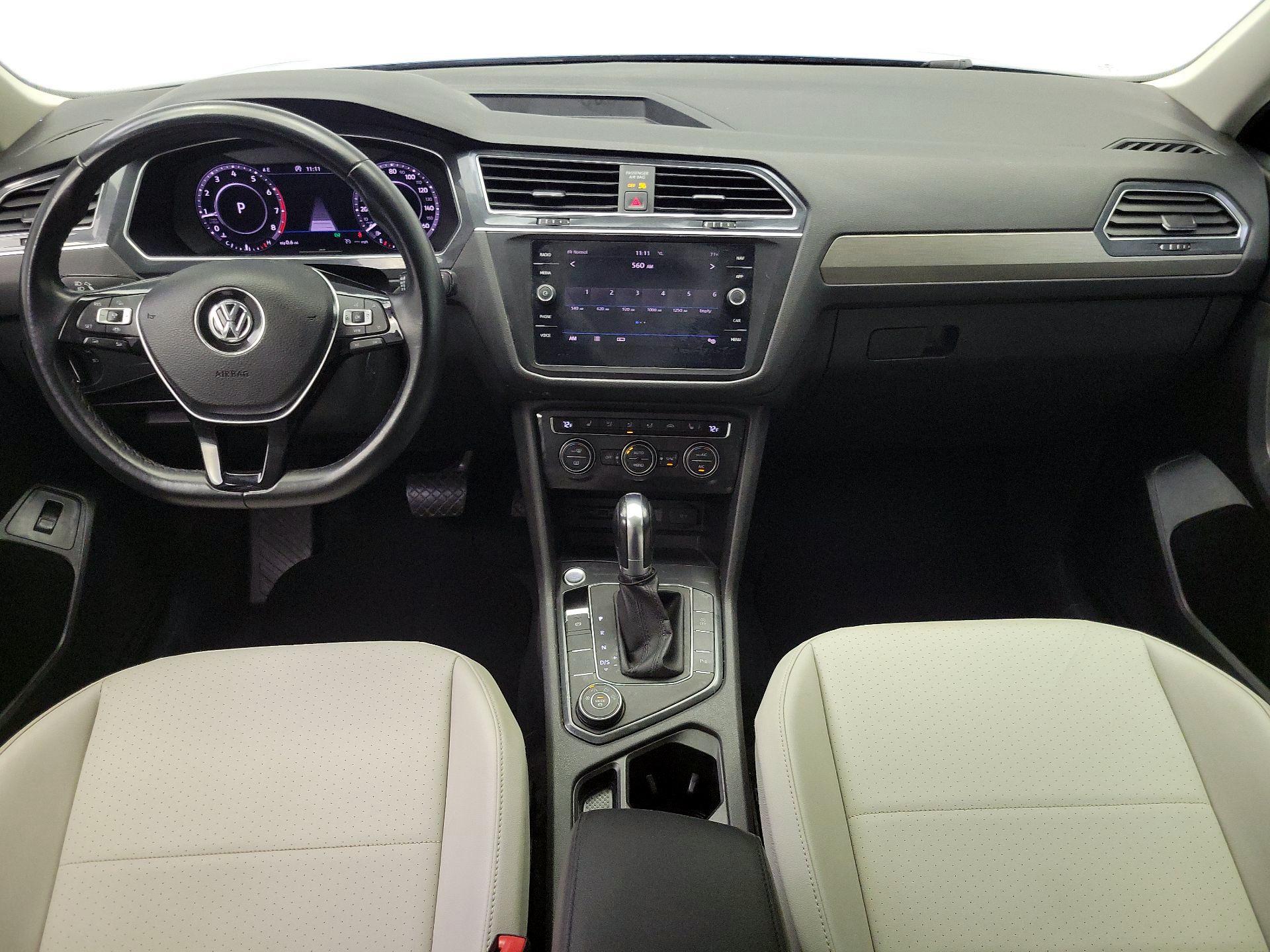Thumbnail: 2019 Volkswagen Tiguan - 9