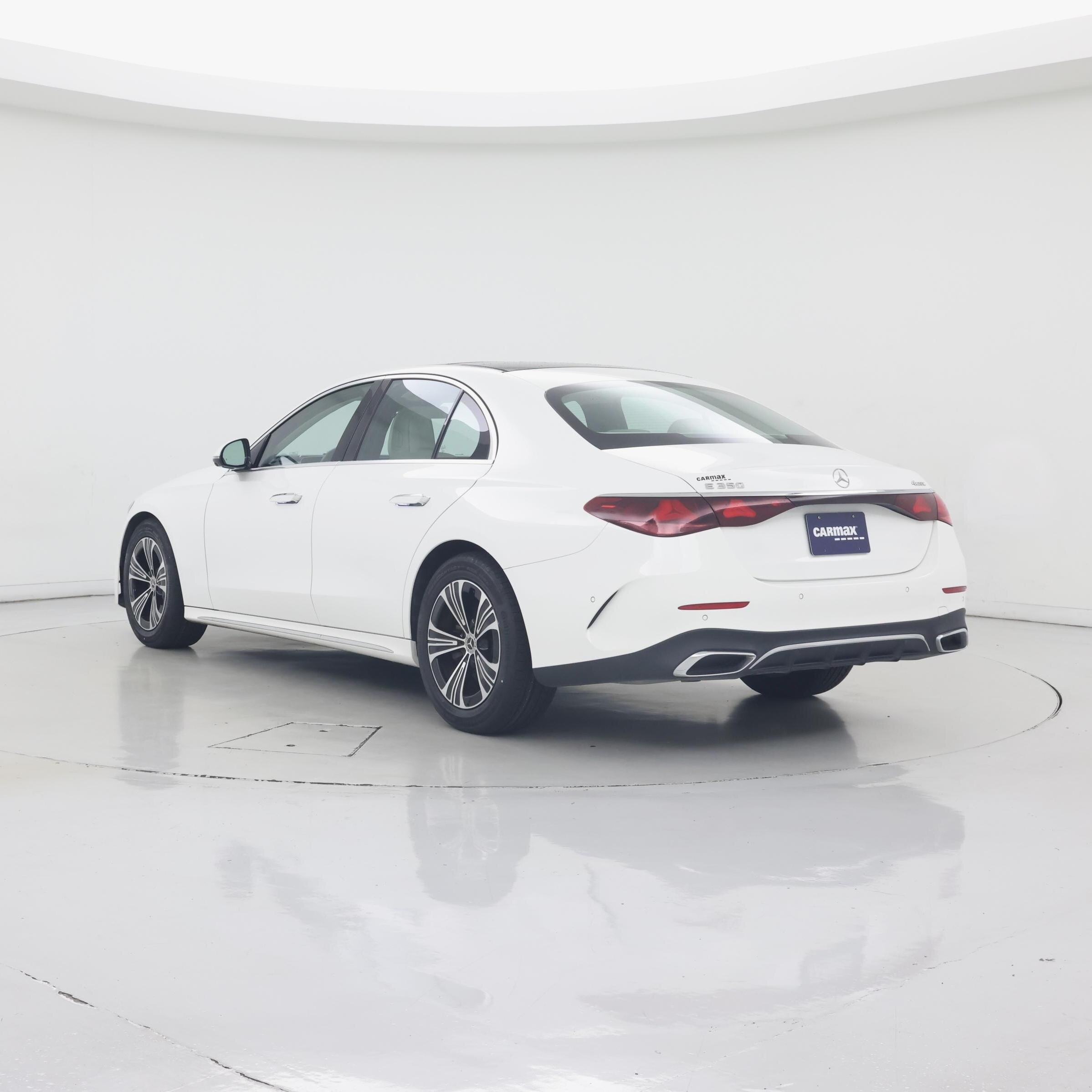 Thumbnail: 2024 Mercedes-Benz E-Class - 2