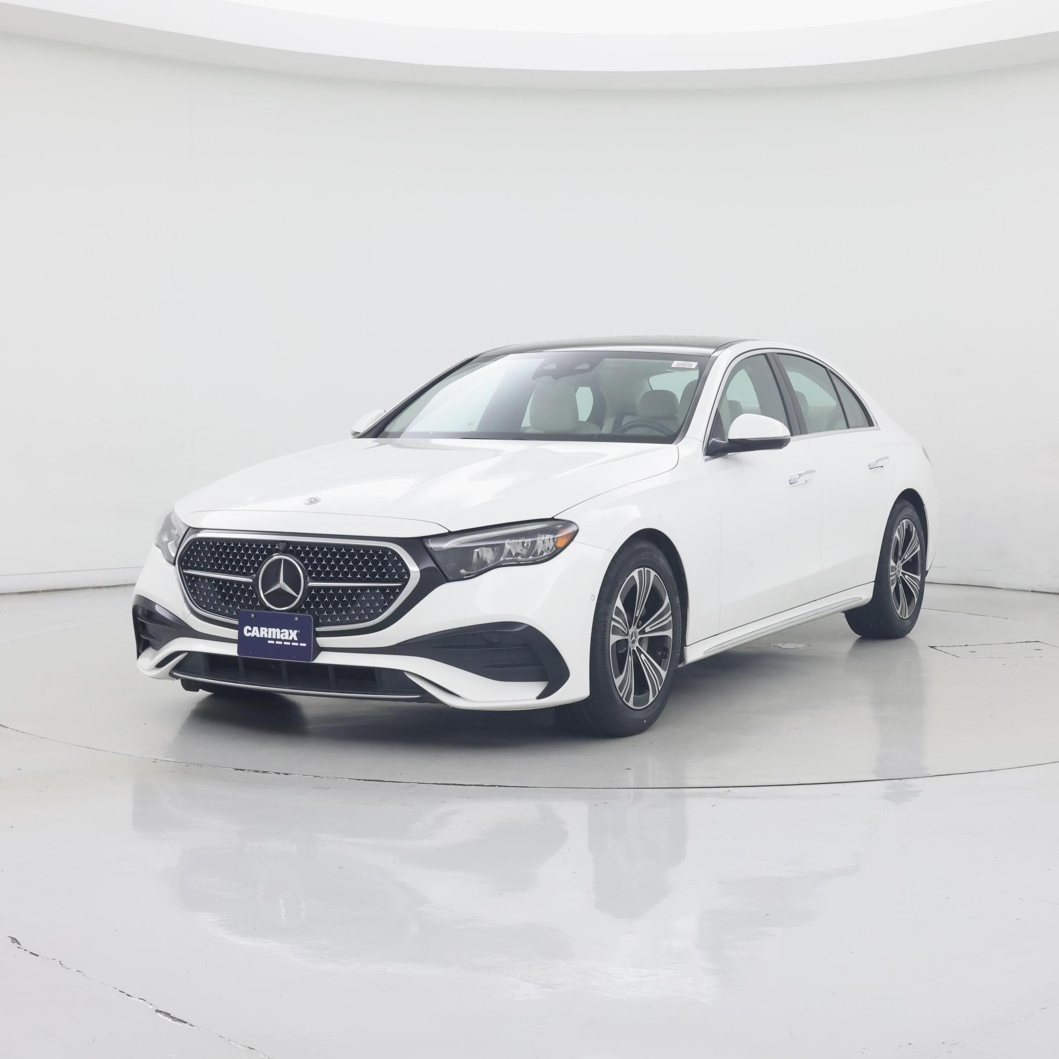 Thumbnail: 2024 Mercedes-Benz E-Class - 4