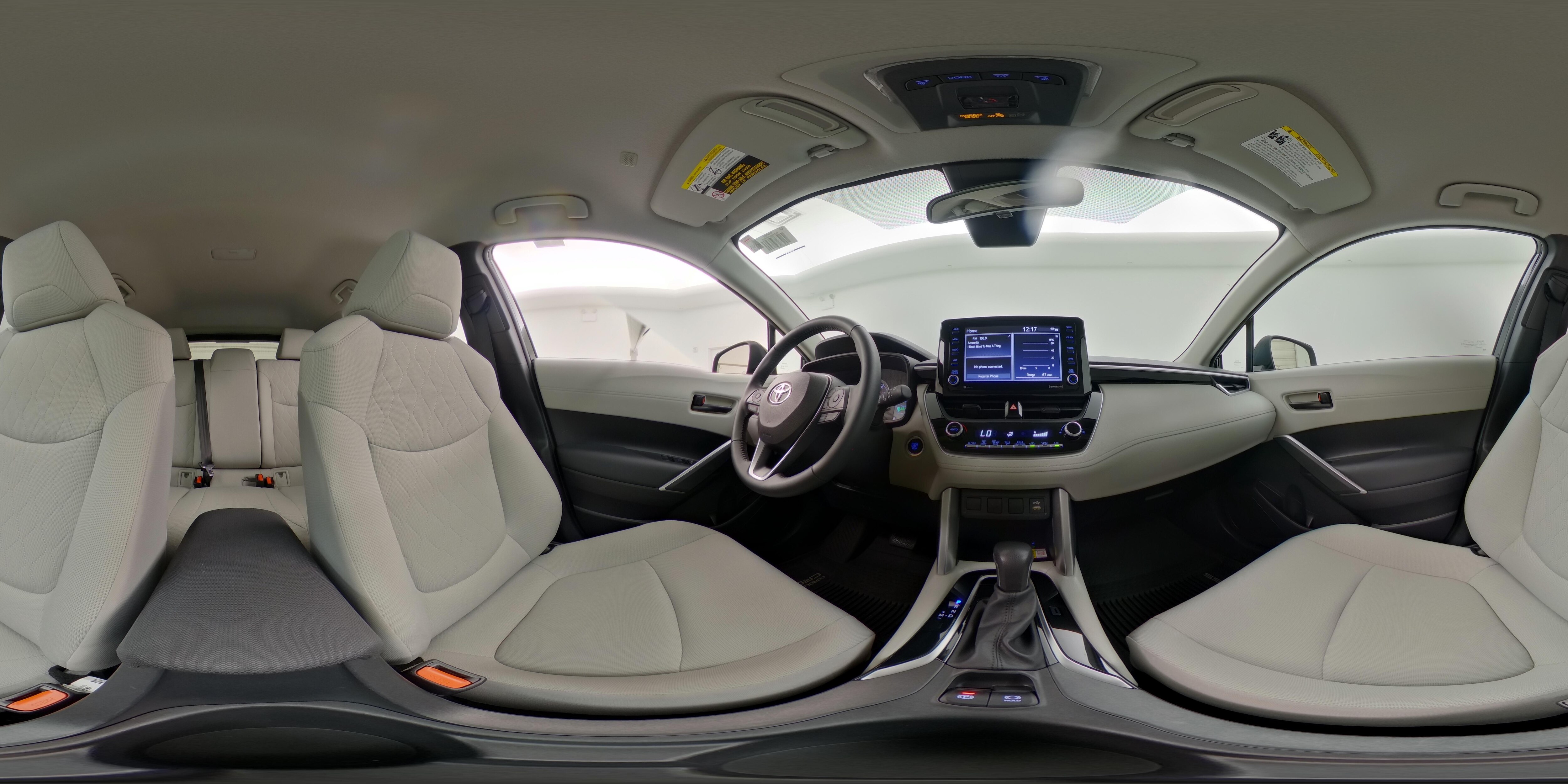 2022 Toyota Corolla Cross LE - Photo 25