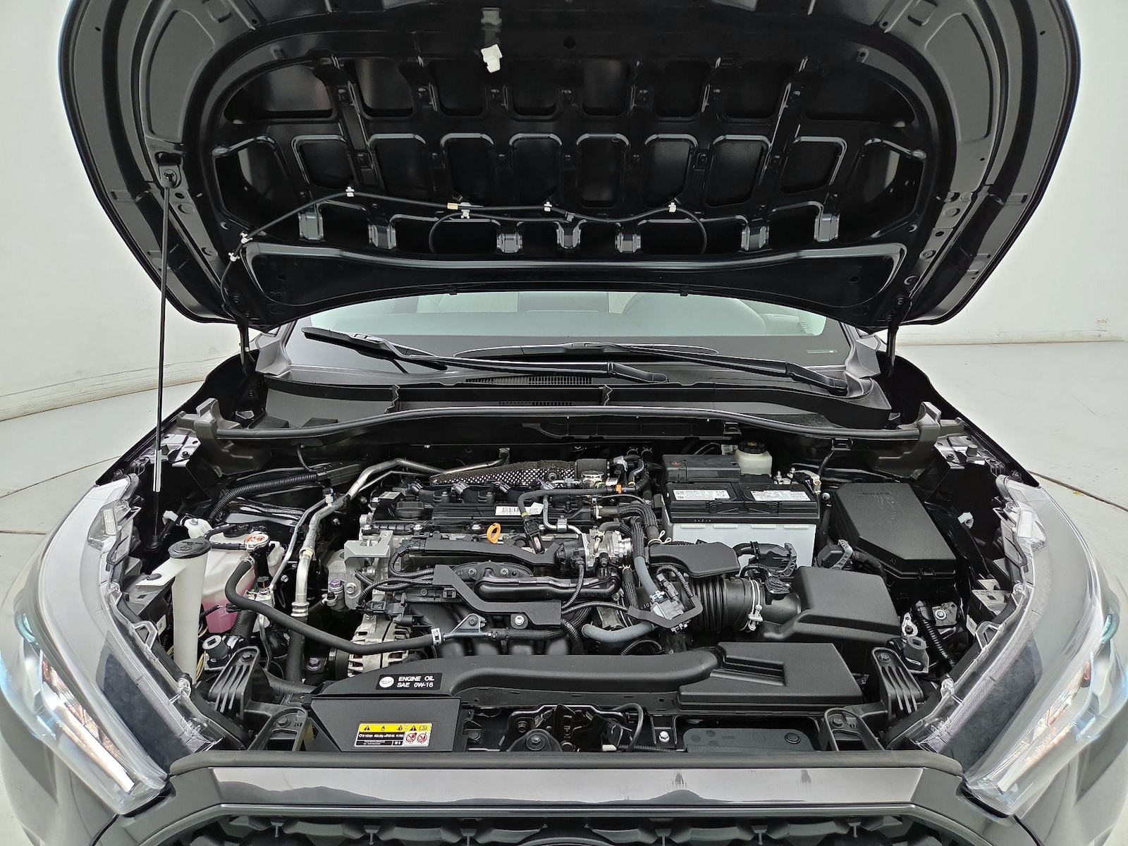 2022 Toyota Corolla Cross LE - Photo 23