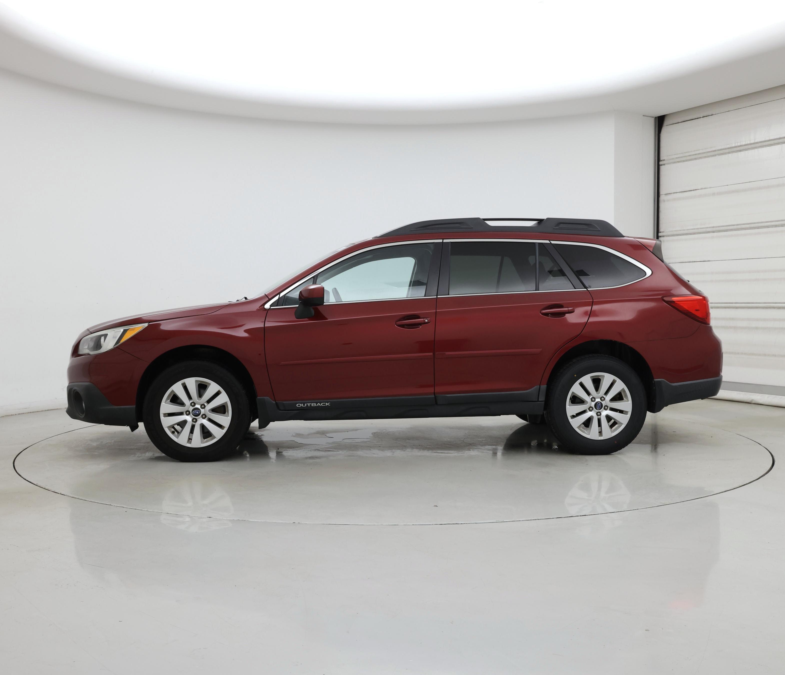 Thumbnail: 2016 Subaru Outback - 3
