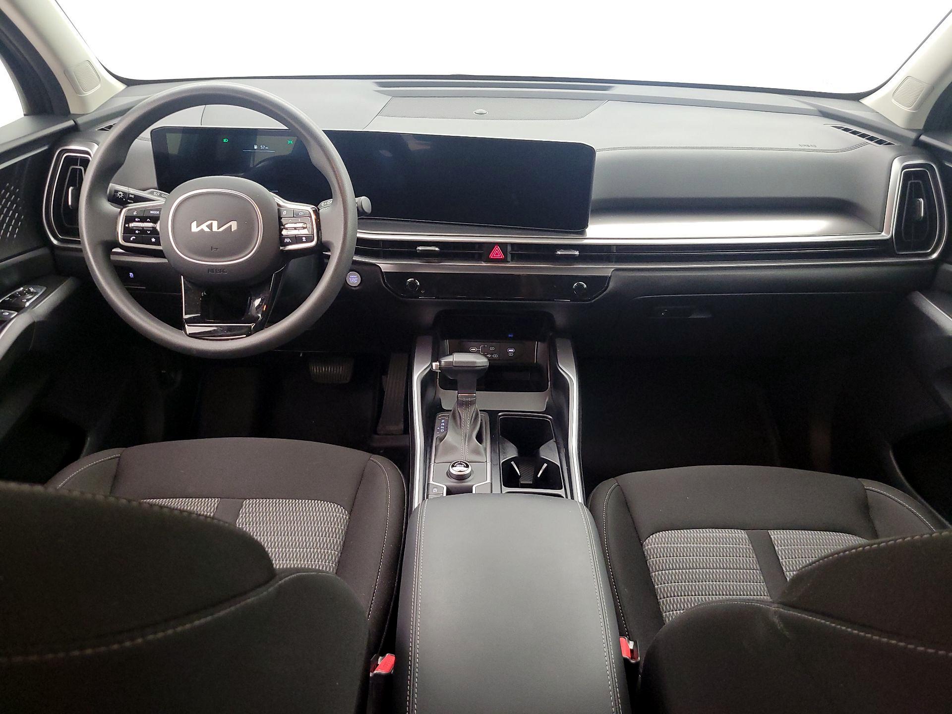 Thumbnail: 2025 Kia Sorento - 9