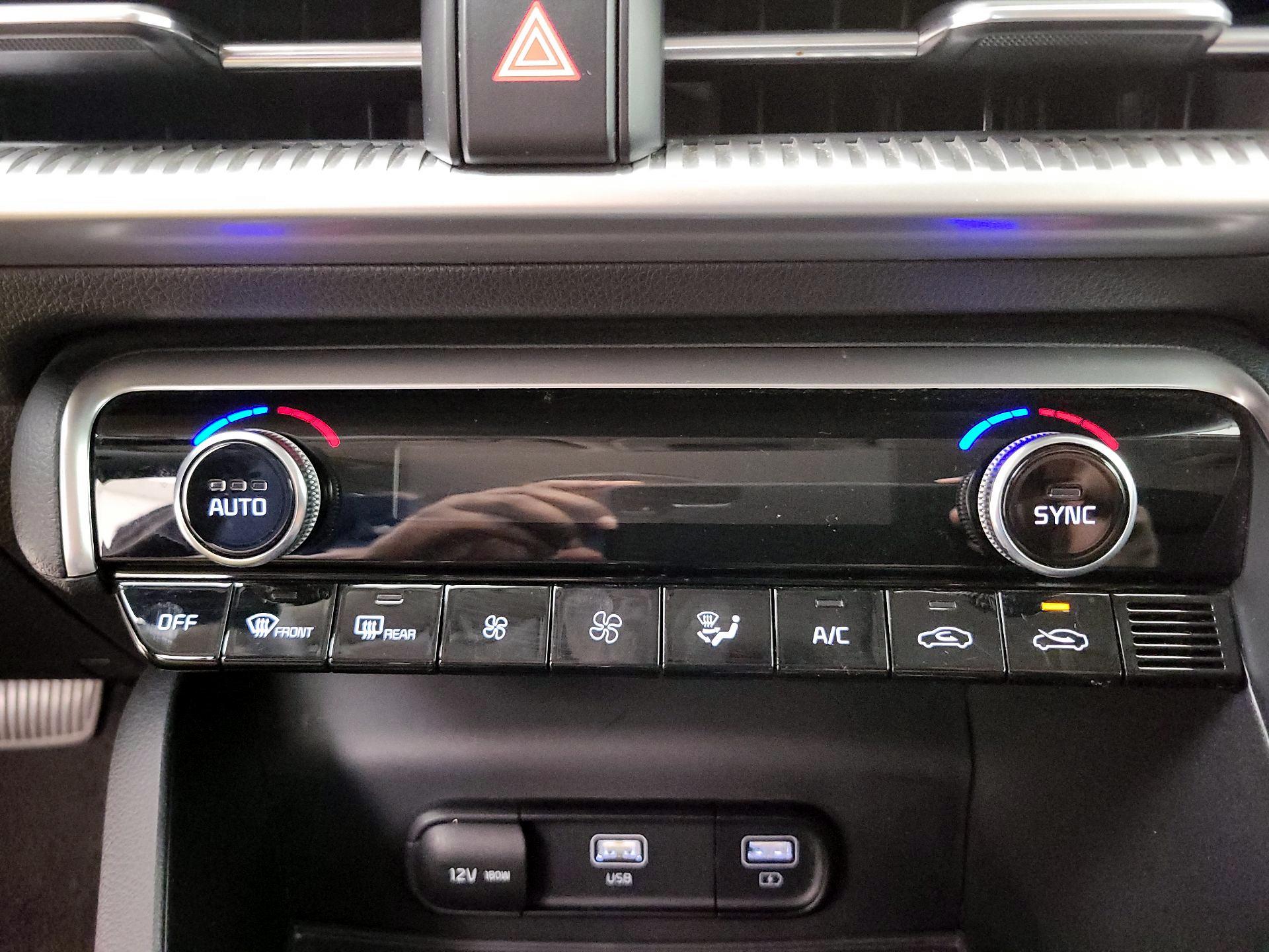 Thumbnail: 2021 Kia K5 - 16