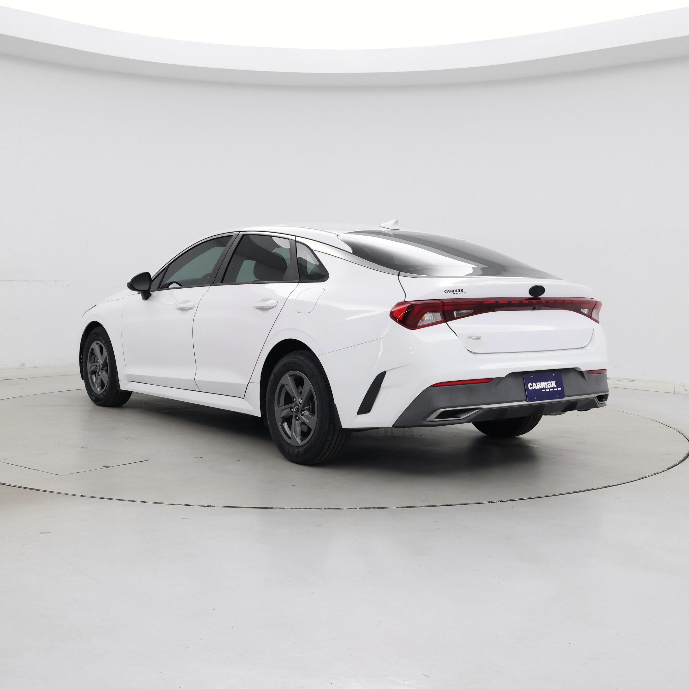 Thumbnail: 2021 Kia K5 - 2