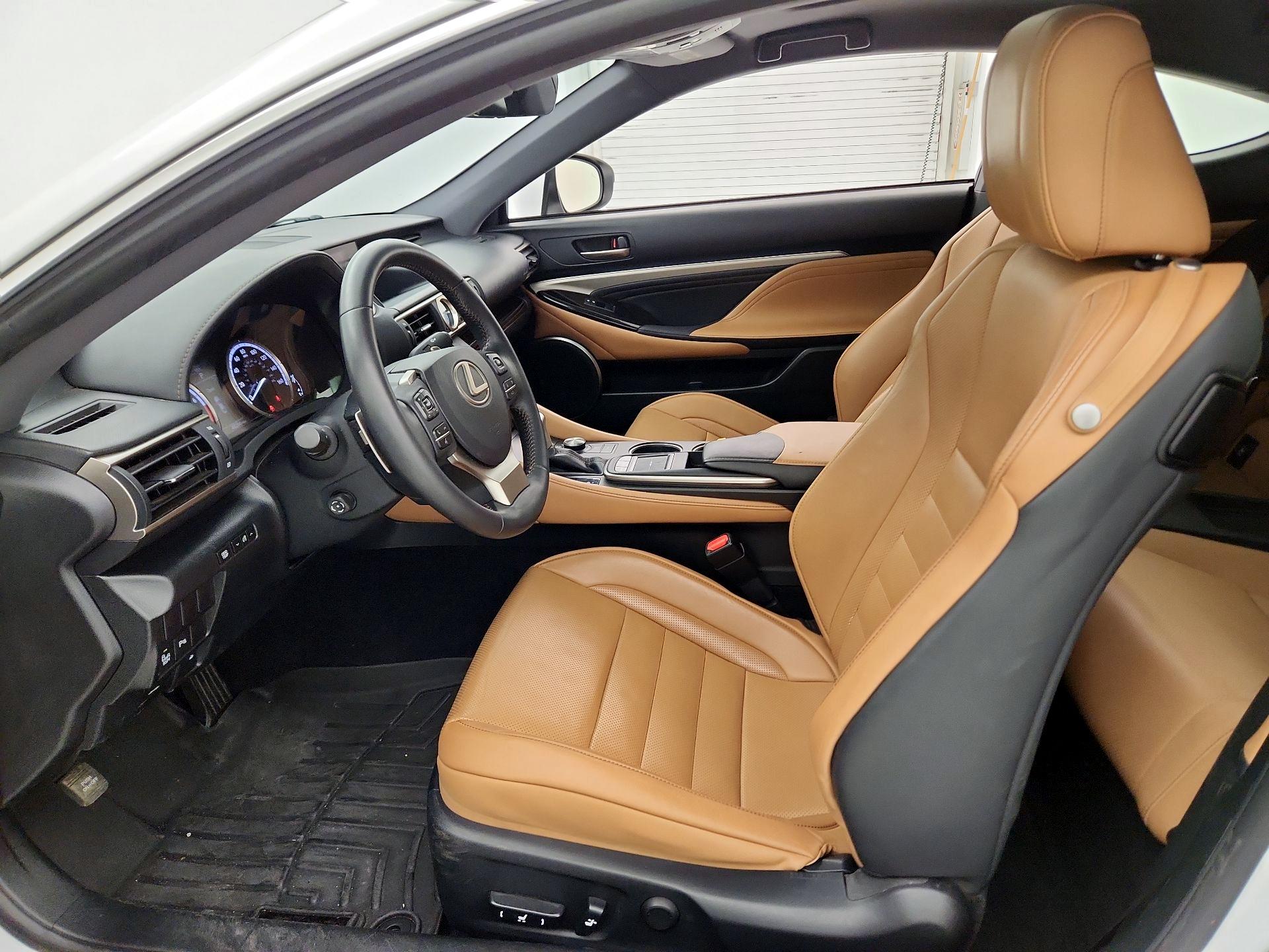 Thumbnail: 2015 Lexus RC - 11