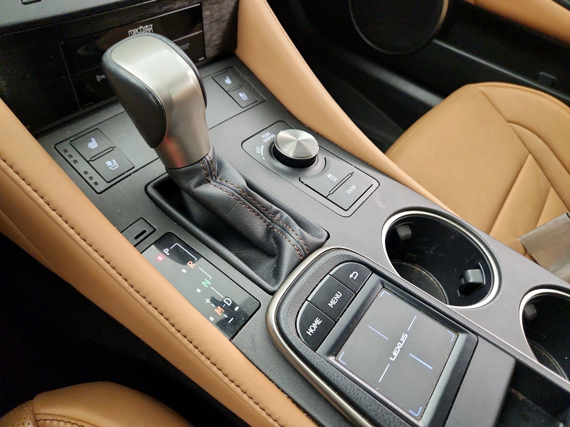 Thumbnail: 2015 Lexus RC - 18