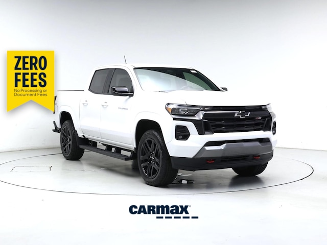 White 2025 Chevrolet Colorado Pickup Truck Four-Wheel Drive Automatic