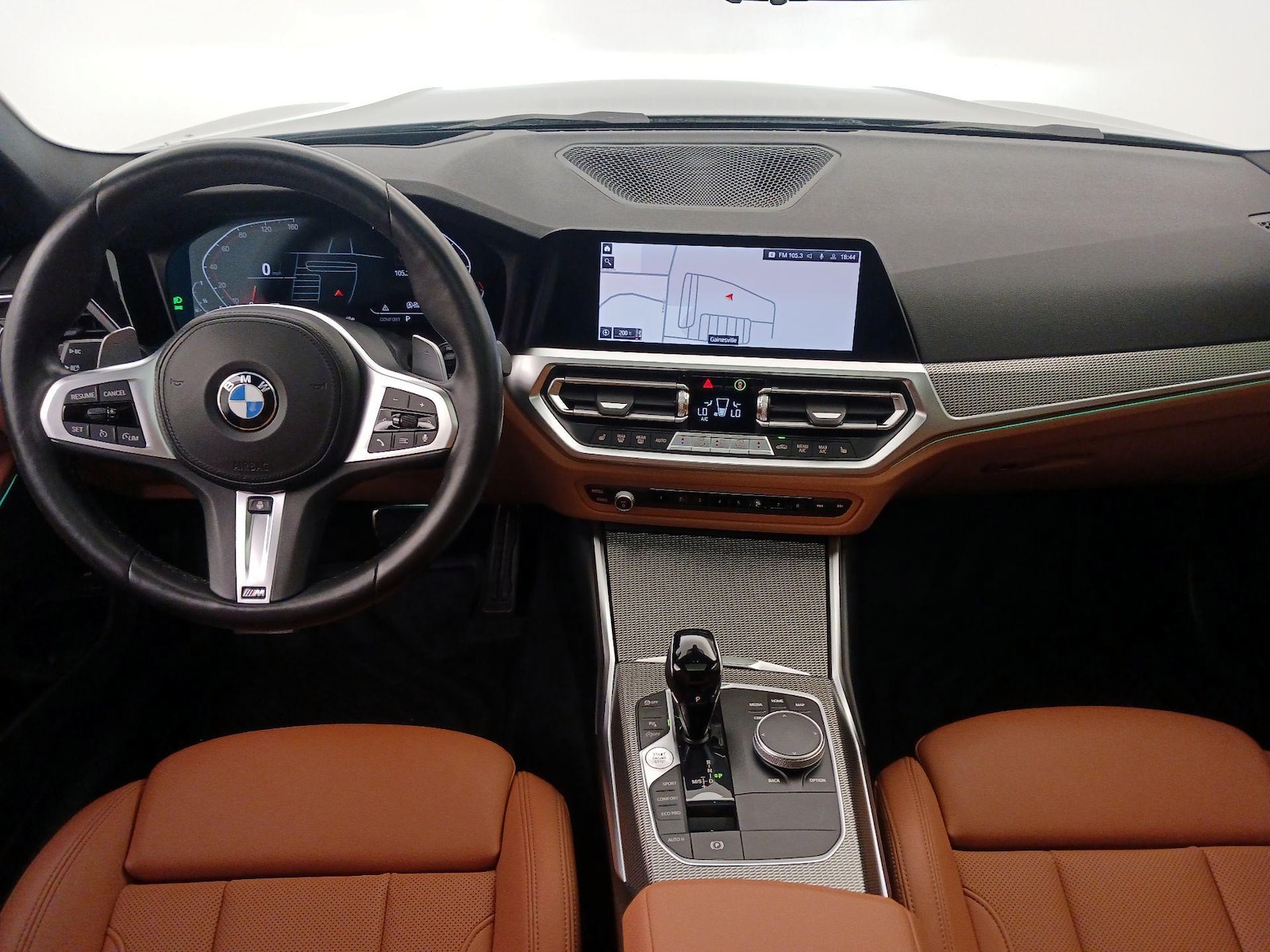 2022 BMW 3 Series 330i - Photo 10