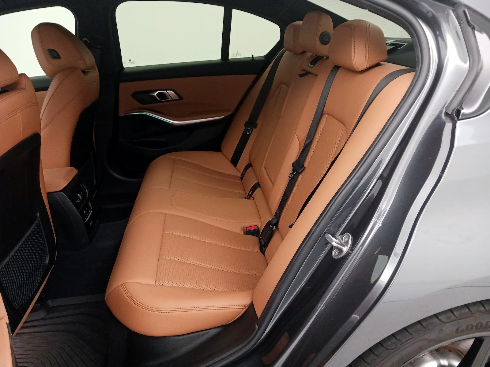 2022 BMW 3 Series 330i - Photo 22