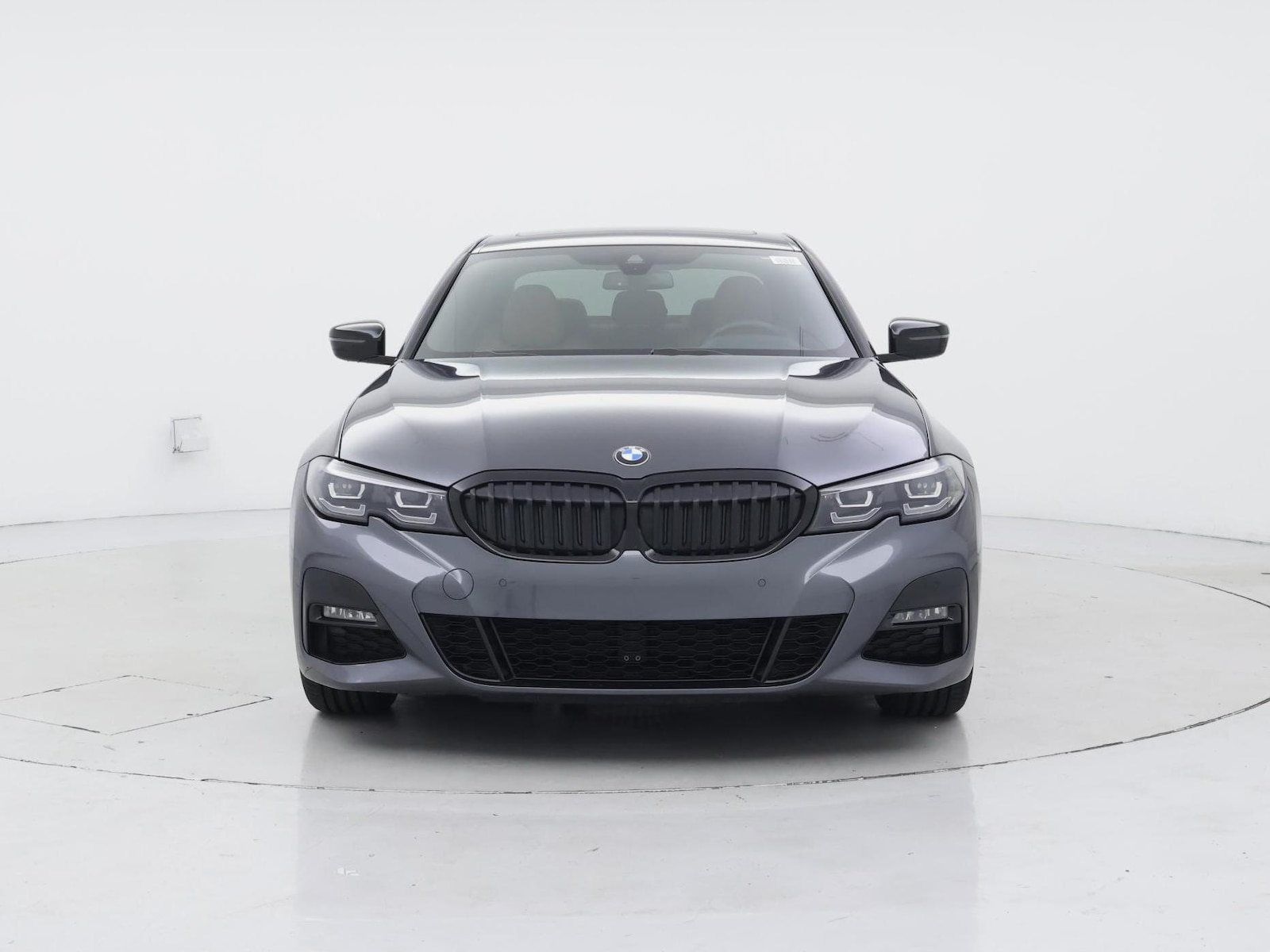 2022 BMW 3 Series 330i - Photo 6