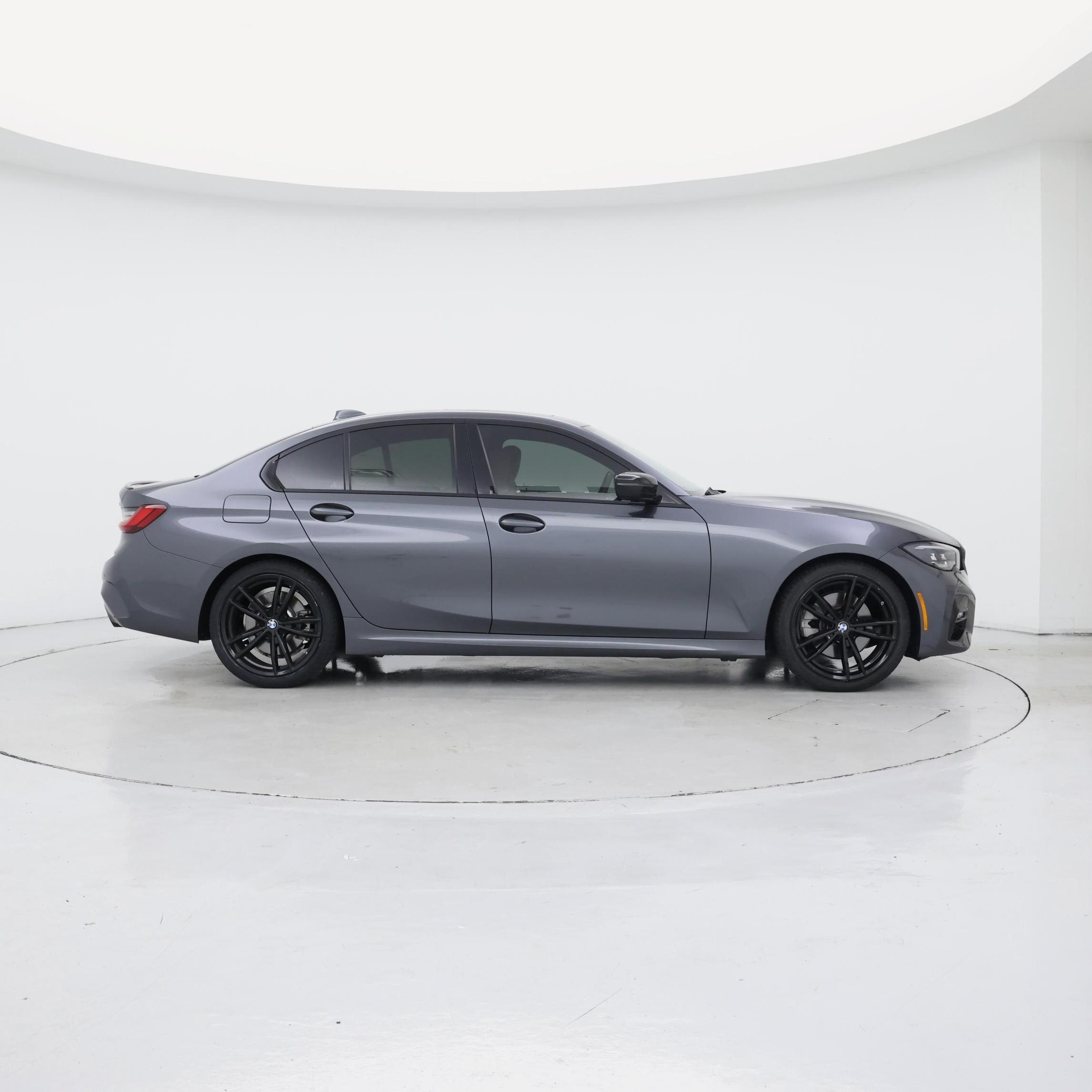 Thumbnail: 2022 BMW 3 Series - 7